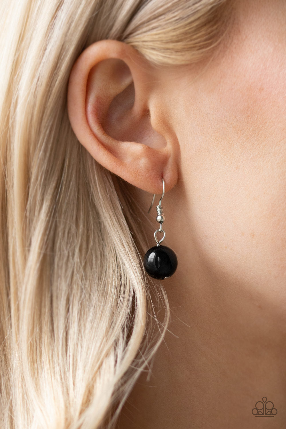 CRYSTAL CHARM - BLACK
