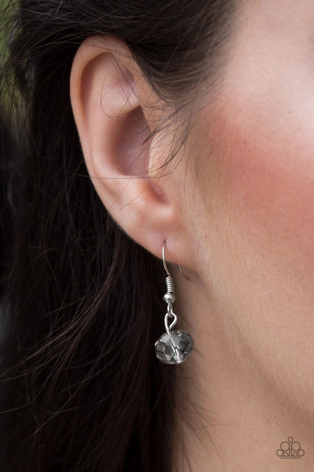 HEARTS CONTENT - SILVER GRAY BEADS SILVER HEARTS CHARM TASSEL CLUSTER NECKLACE