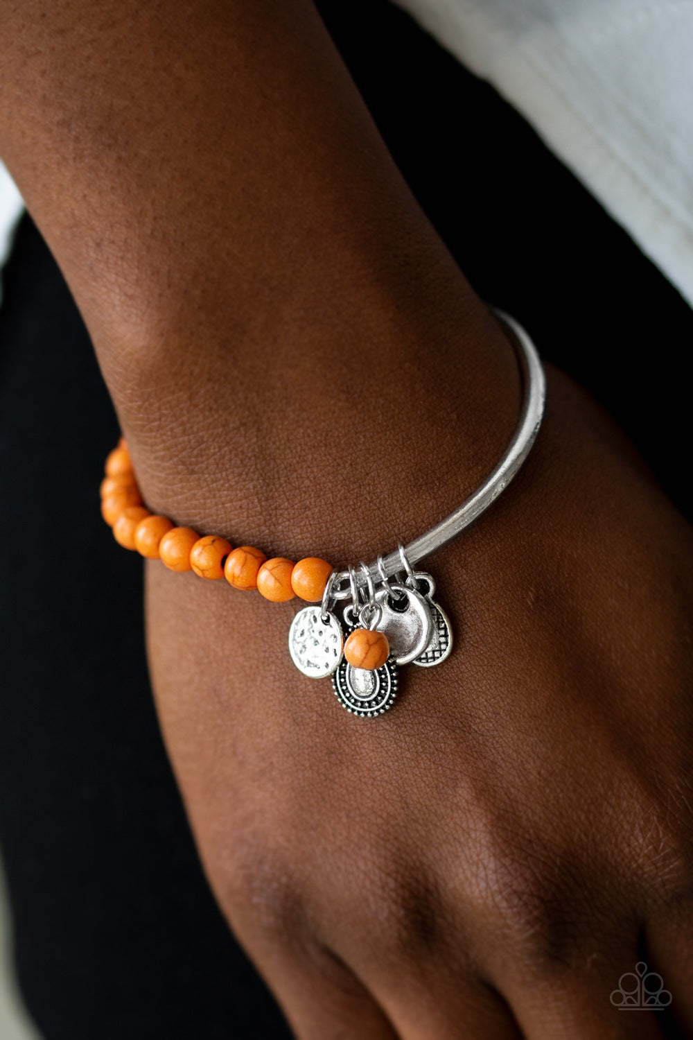 EVER EVEREST - ORANGE BEADS SILVER CHARMS BRACELET