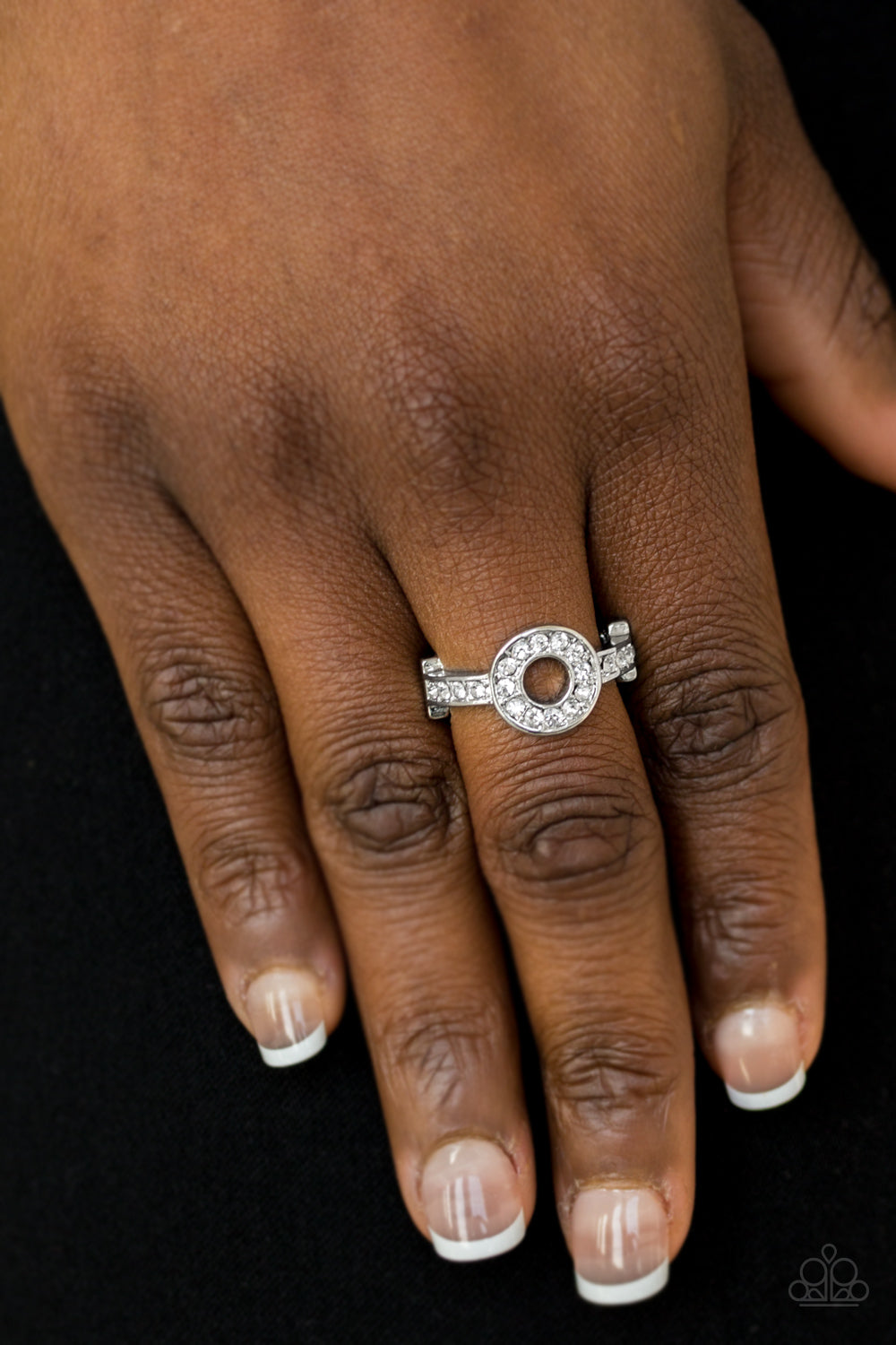 THE ONE AND ONLY SPARKLE - WHITE DAINTY RHINESTONES CIRCLE RING