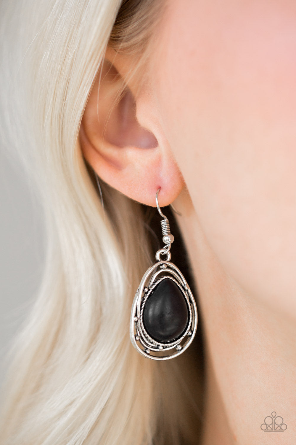 ABSTRACT ANTHROPOLOGY - BLACK POLISHED STONE TEARDROP EARRINGS