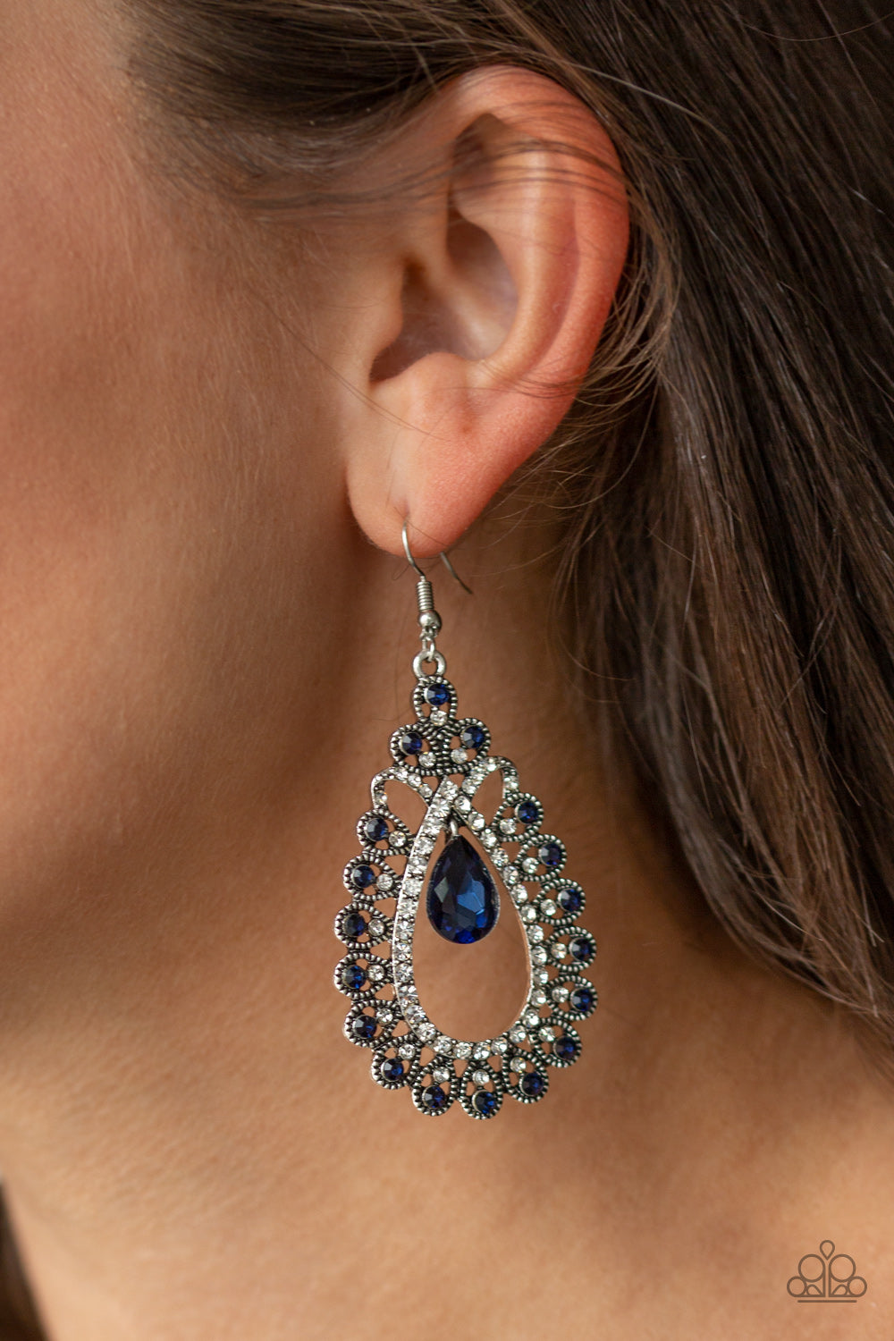 ALL ABOUT BUSINESS - BLUE SAPPHIRE RHINESTONES TEARDROP EARRINGS