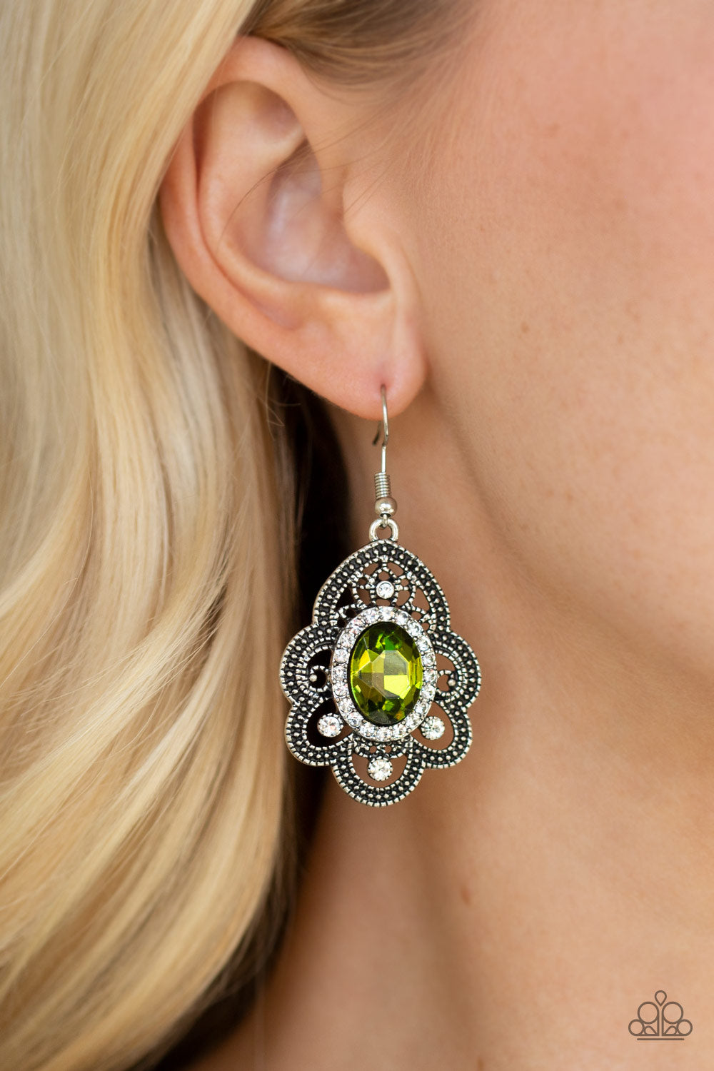 REIGN SUPREME - GREEN OVAL PERIDOT RHINESTONES FILIGREE ANTIQUE SILVER SCALLOPED EARRINGS