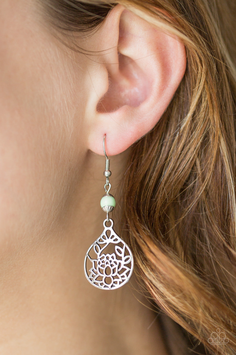 IN BLOOM - GREEN BEAD SILVER TEARDROP FLOWER LOTUS FLORAL CUTOUT DAINTY EARRINGS