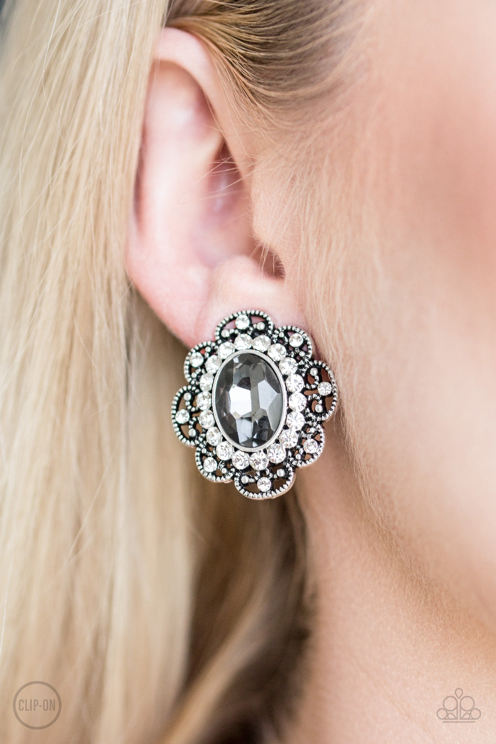 DINE AND DAPPER - SILVER BLACK DIAMOND RHINESTONE OVAL CLIP ON EARRINGS