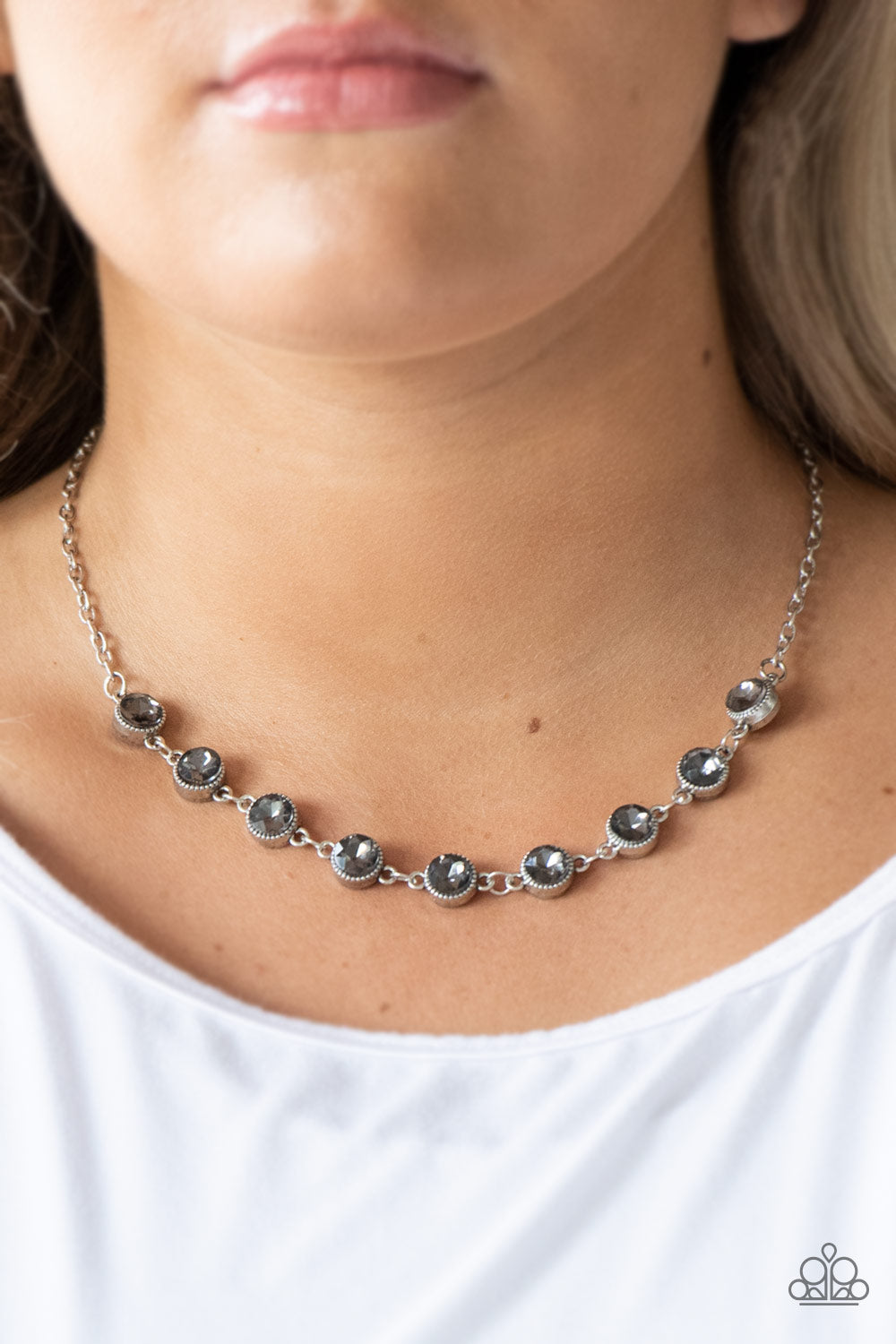STARLIT SOCIALS - SILVER NECKLACE