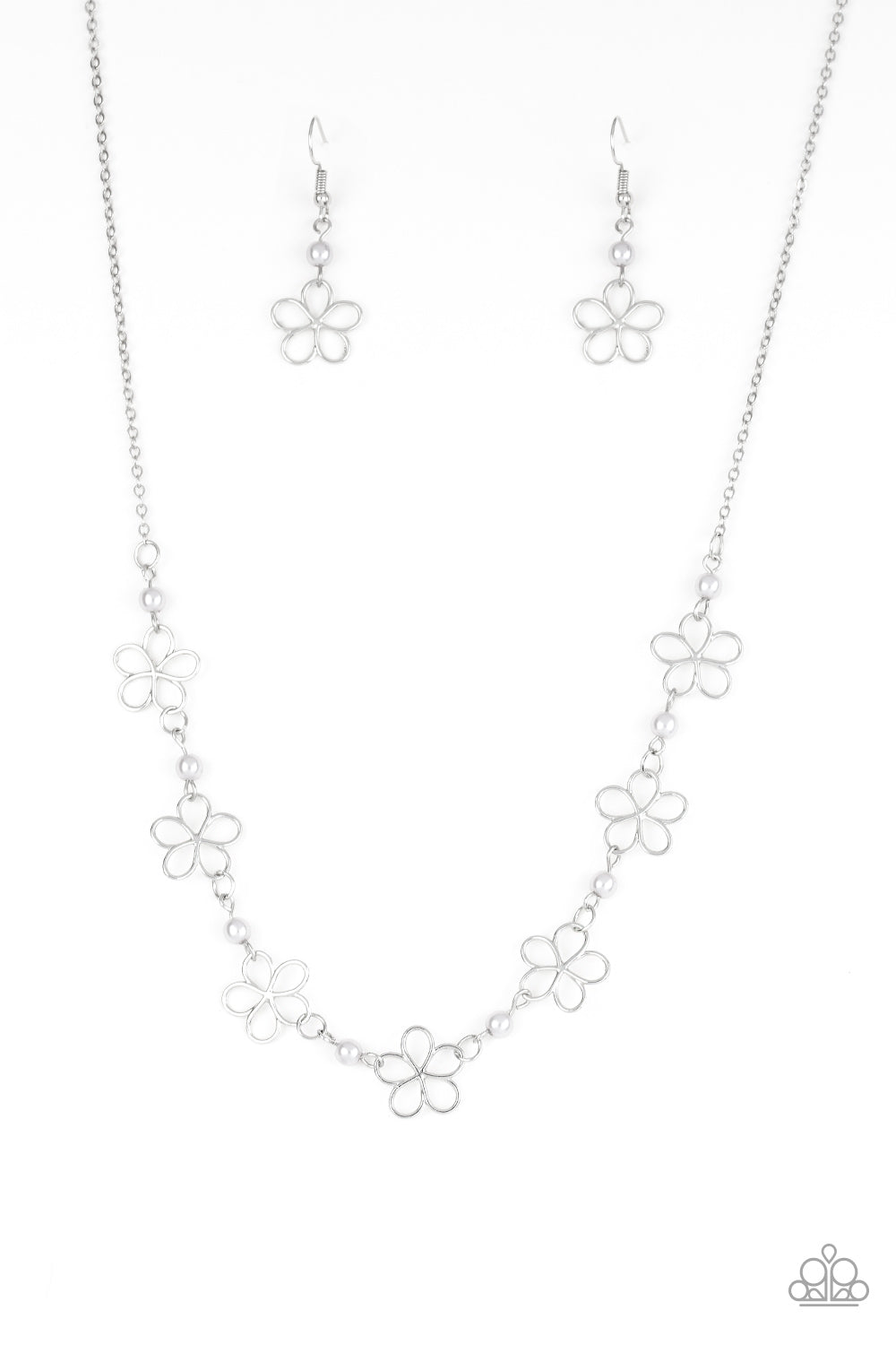 ALWAYS ABLOOM - SILVER FLOWER GRAY BEADS DAINTY NECKLACE
