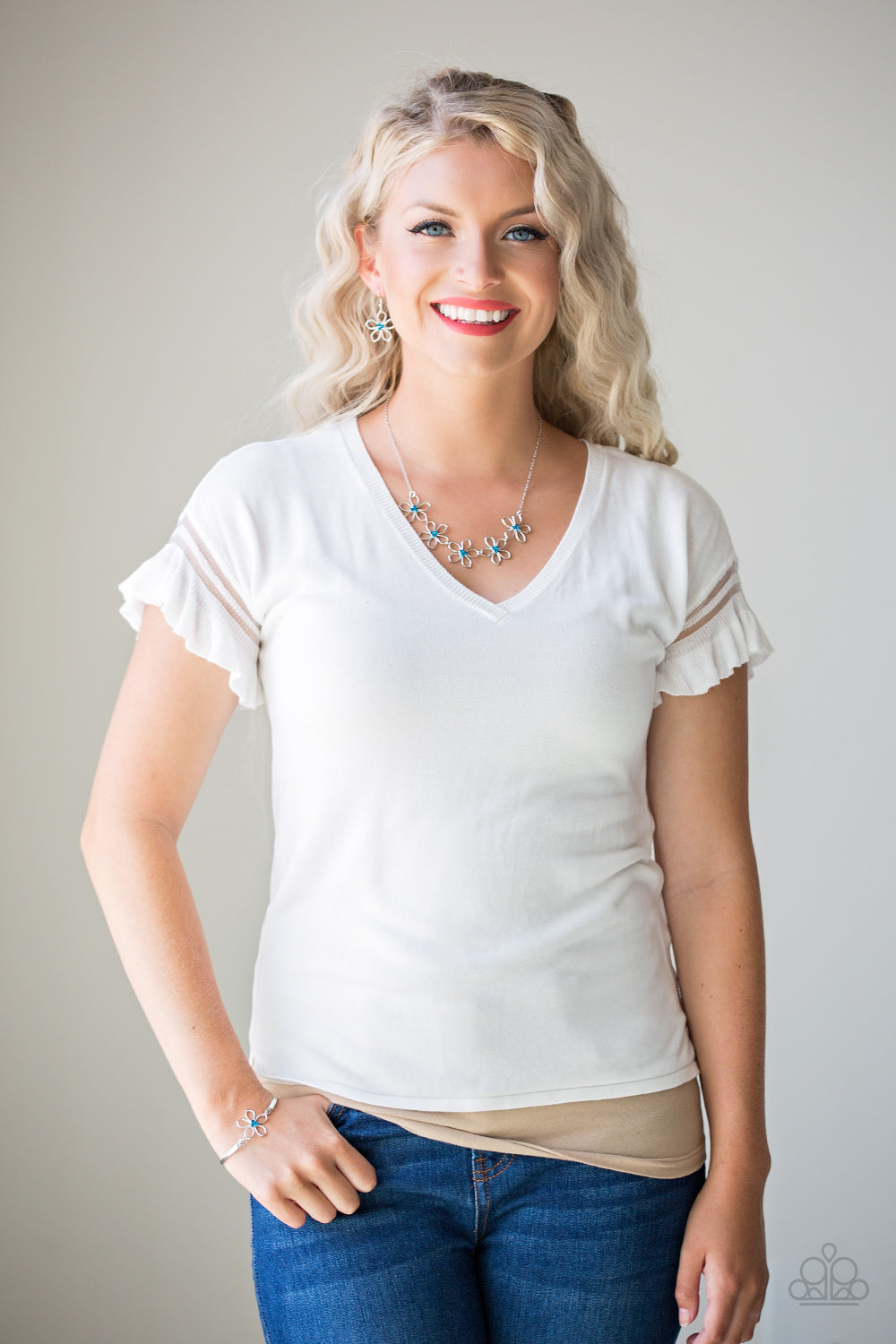 HIBISCUS HIPSTER - BLUE FLOWER BRACELET