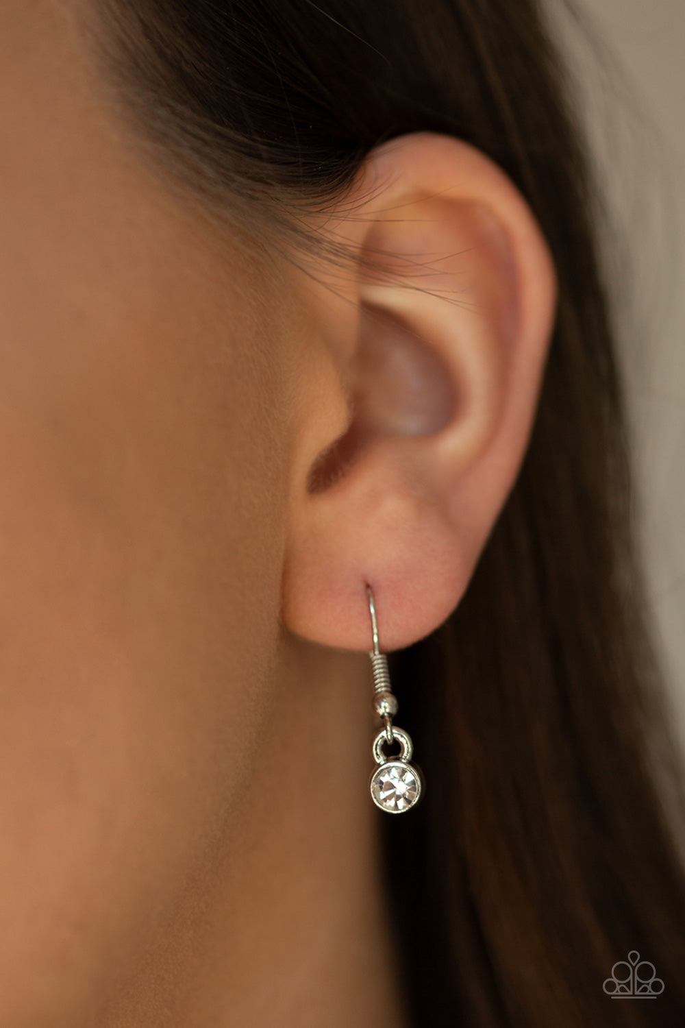 LOVE IS ALL AROUND - RED FILIGREE HEART NECKLACE