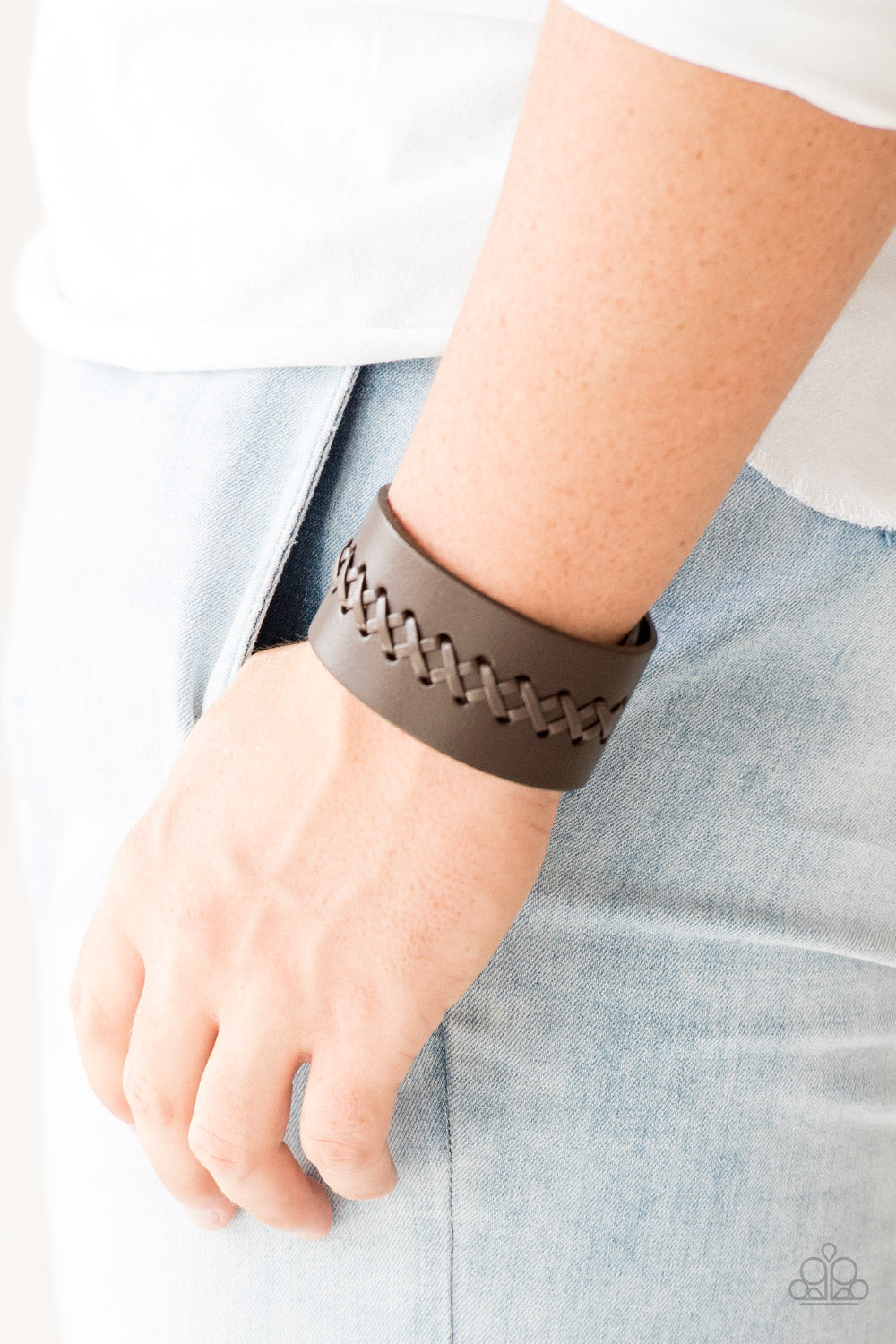 BE A SPORT - BROWN CRISS CROSS STITCHED LEATHER WRAP BRACELET