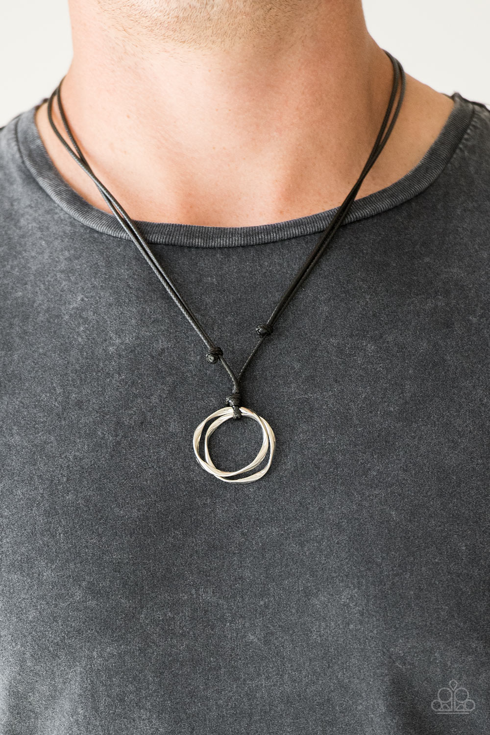 GO TO YOUR ROAM! - BLACK MEN'S NECKLACE