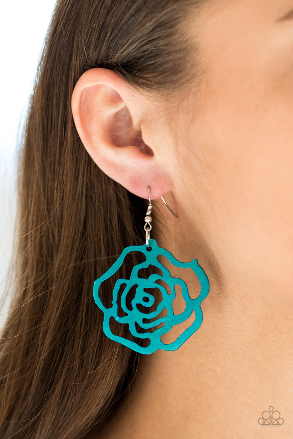 ISLAND ROSE - BLUE FLOWER CUTOUT WOODEN EARRINGS