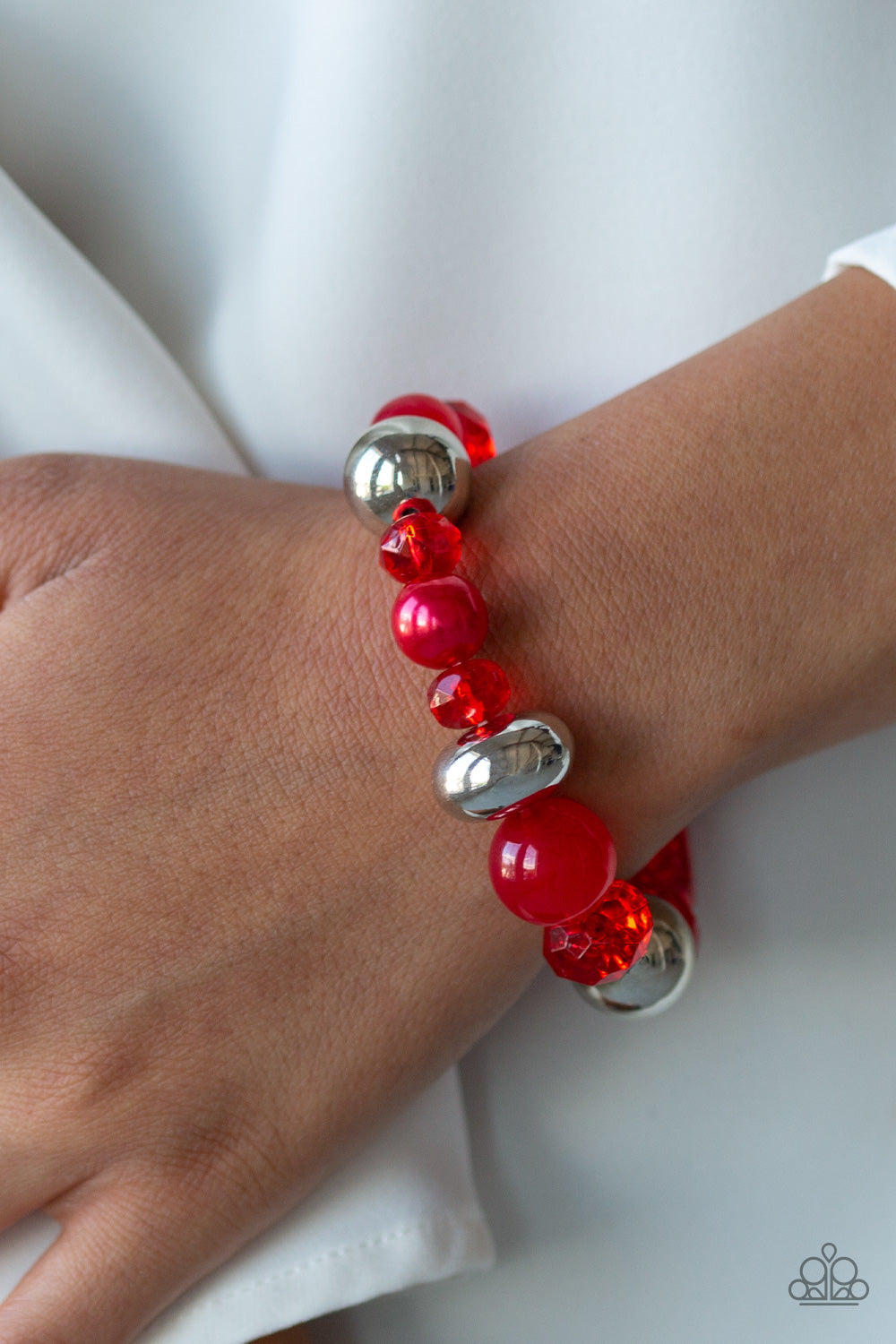 ICE ICE-BREAKER - RED CRACKLED ACRYLIC STRETCH BRACELET