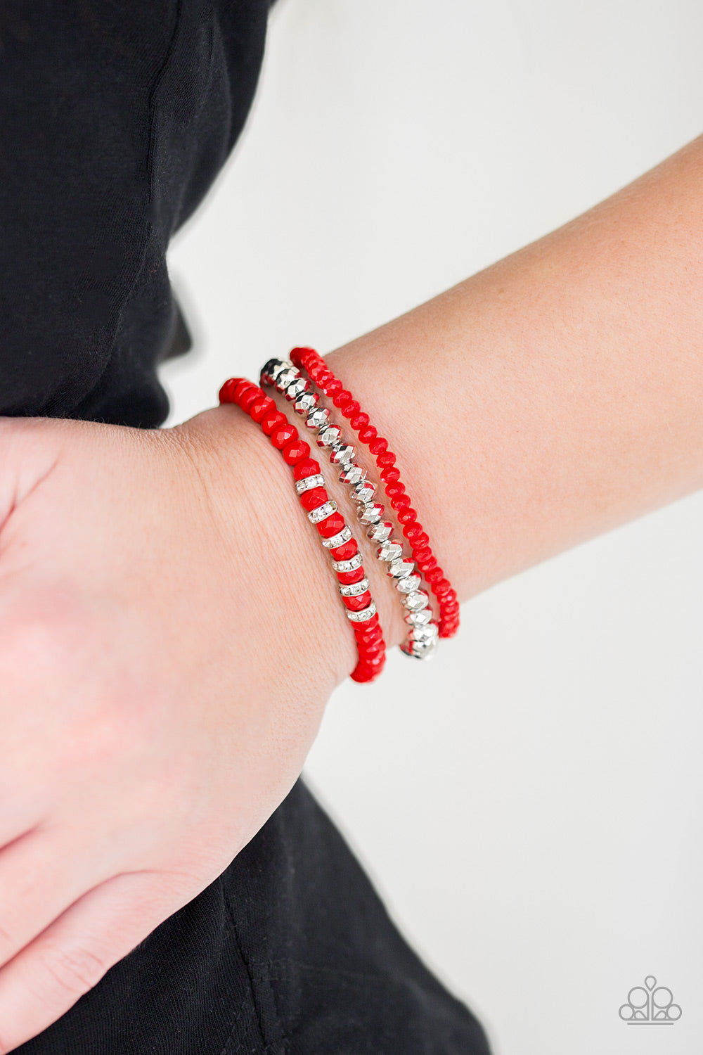 IDEAL IDOL - RED SILVER BRACELET SET