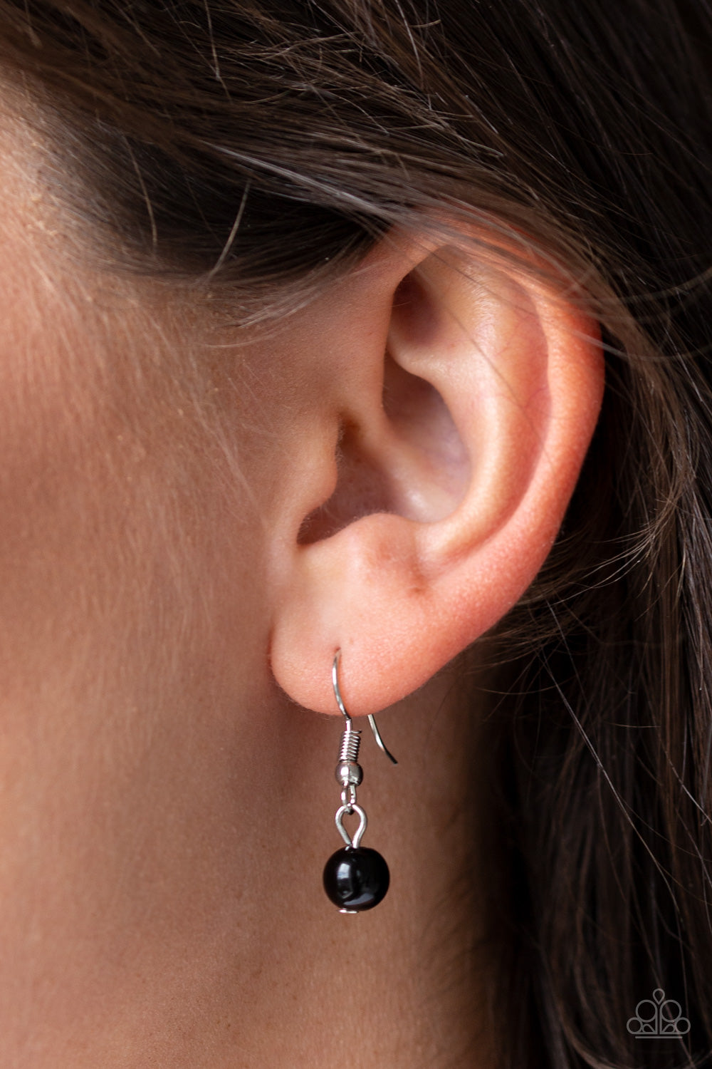 OUT OF BOUNDS SHIMMER - BLACK