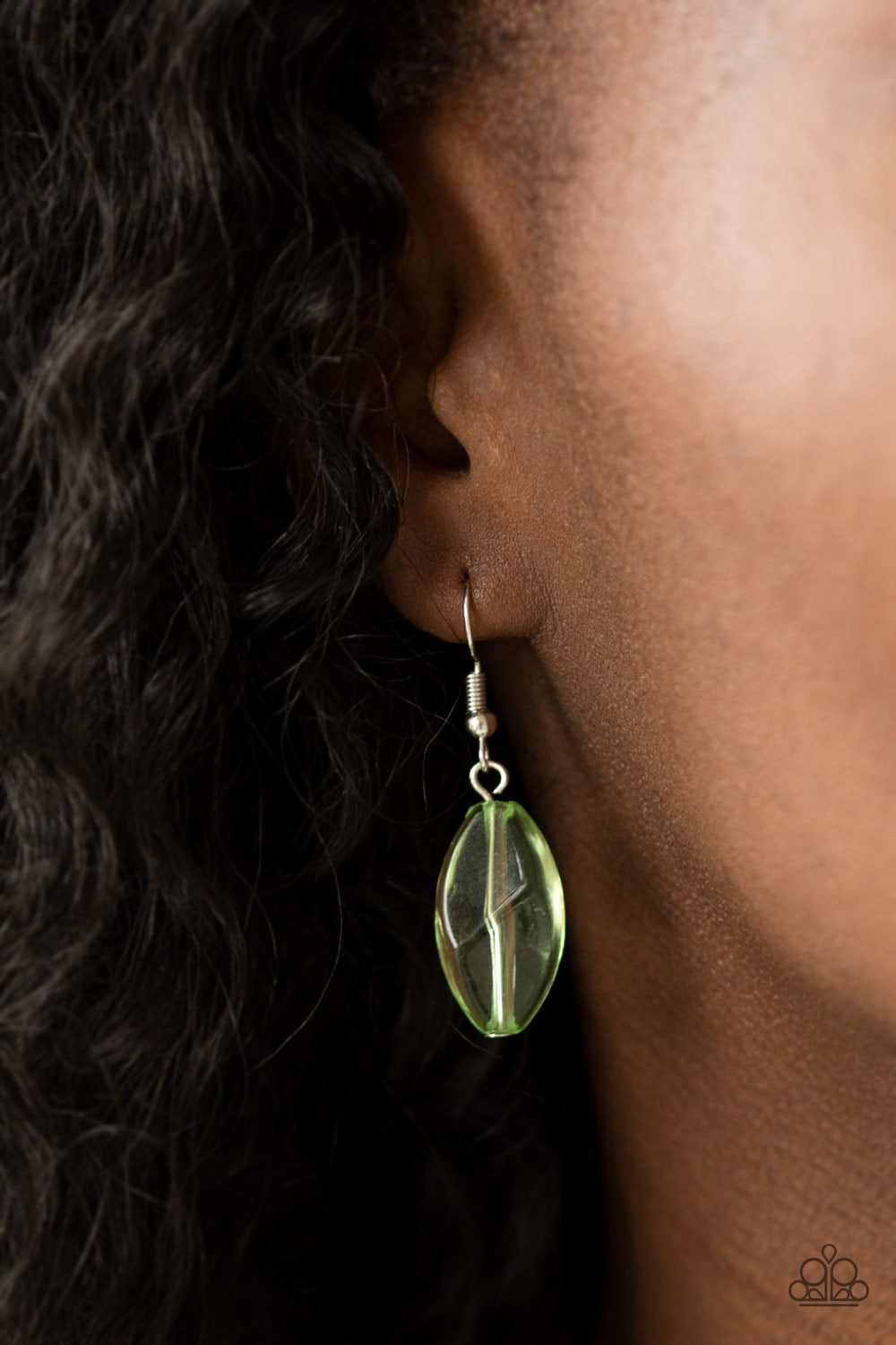 SPRING DAYDREAM - GREEN FRINGE NECKLACE