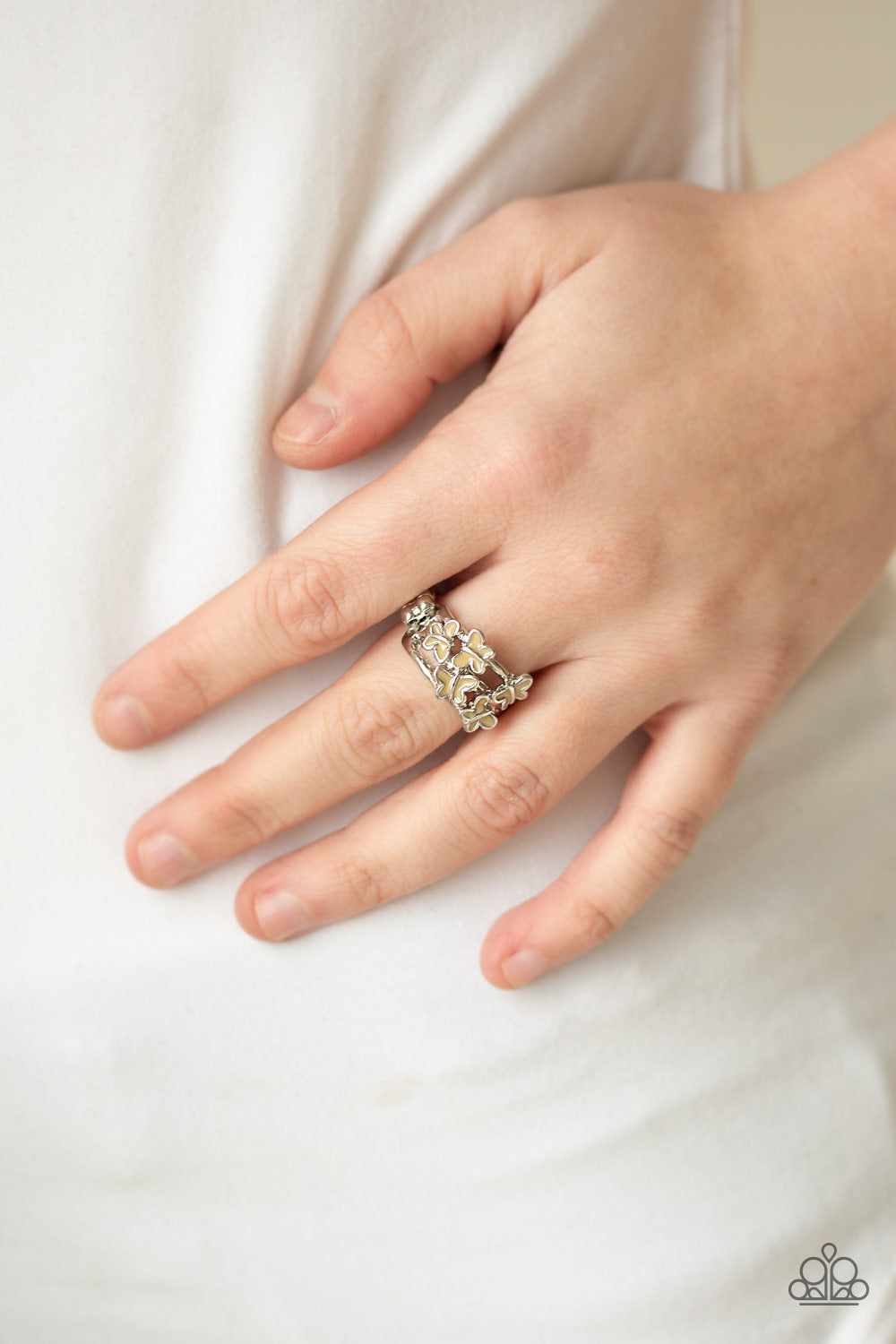 FLUTTERING FASHION - BROWN BUTTERFLY RING