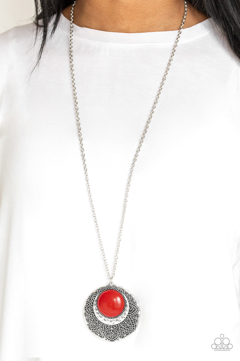 MEDALLION MEADOW - RED SAND STONE NECKLACE