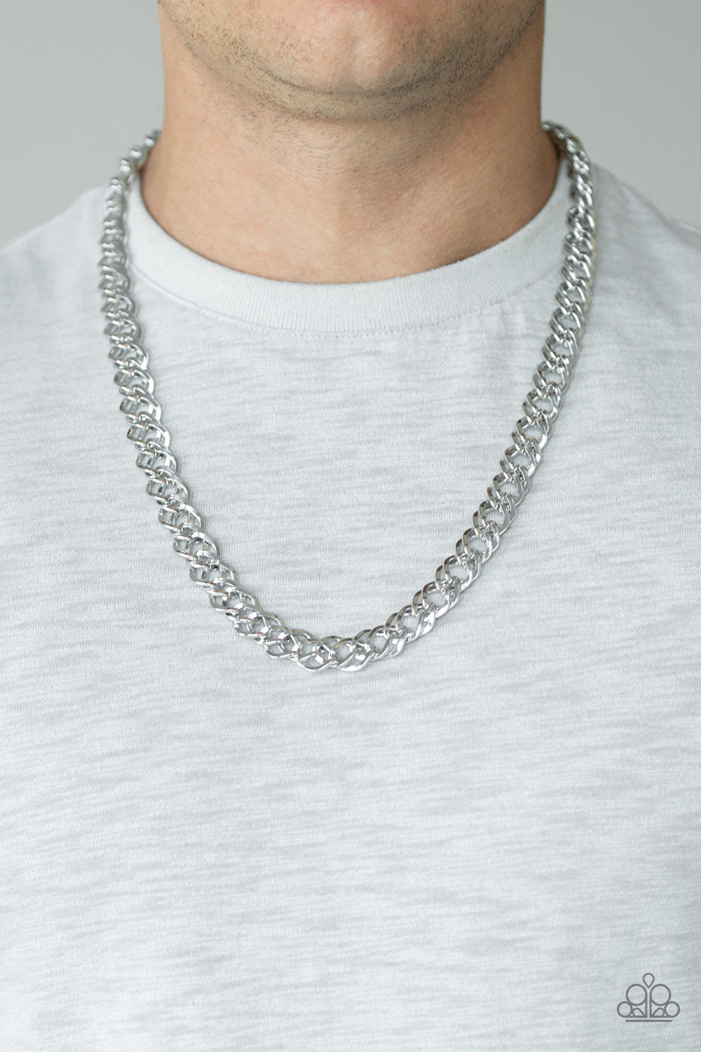 UNDEFEATED - SILVER