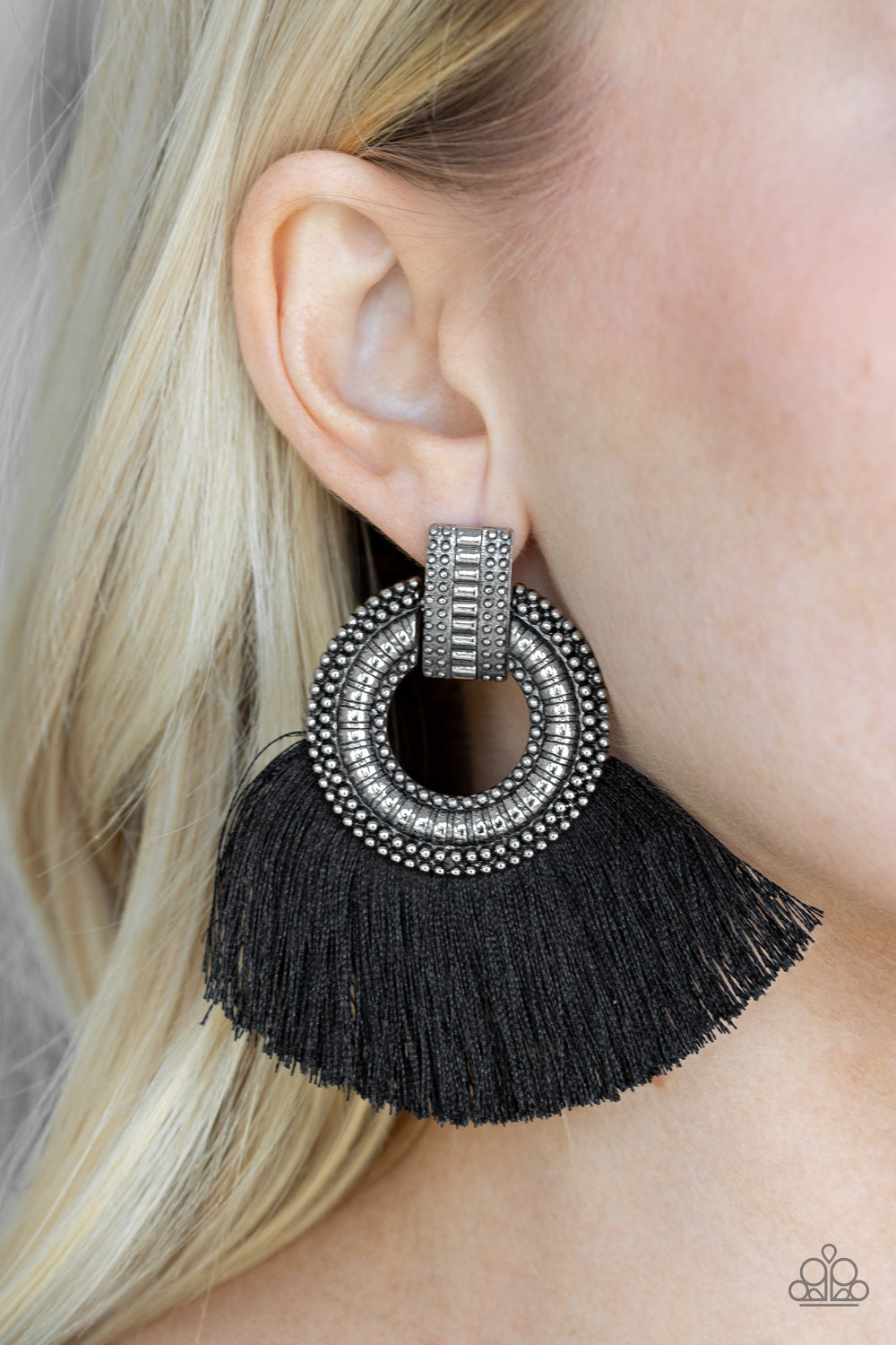I AM SPARTACUS - BLACK THREAD TEXTURED SILVER FRAME FRINGE EARRINGS