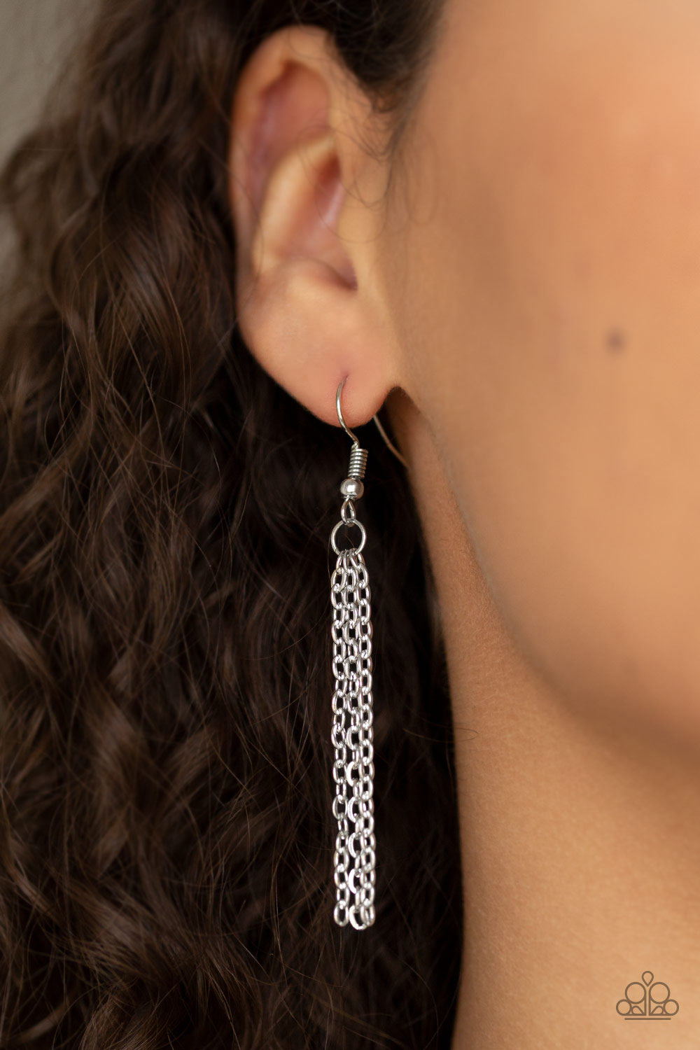 SO OBVIOUS - WHITE DIAMOND RHINESTONE SOLITAIRE TEARDROP NECKLACE