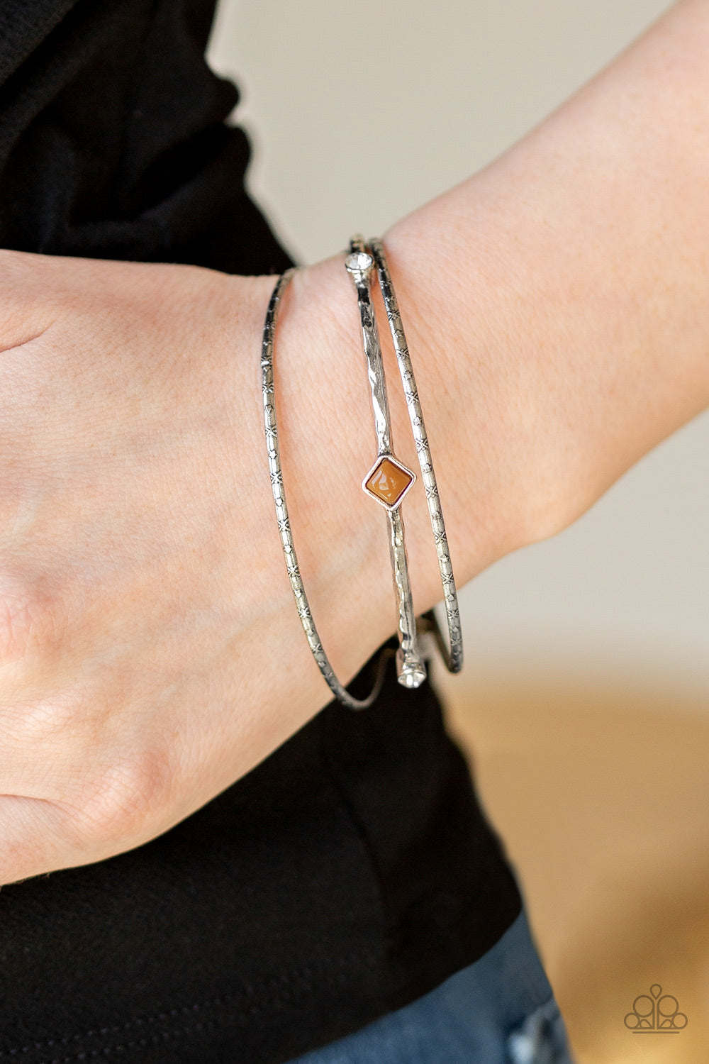 SUNSET FUSION - BROWN BEAD 3 SILVER BANGLE SET