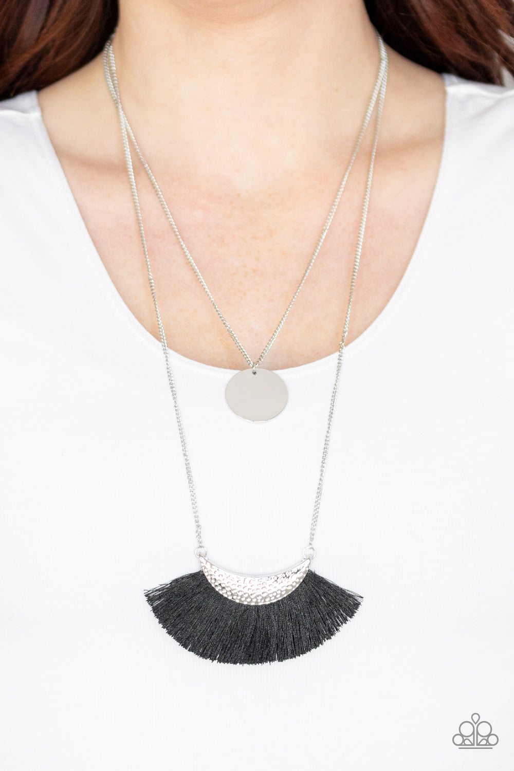 TASSEL TEMPTATION - BLACK