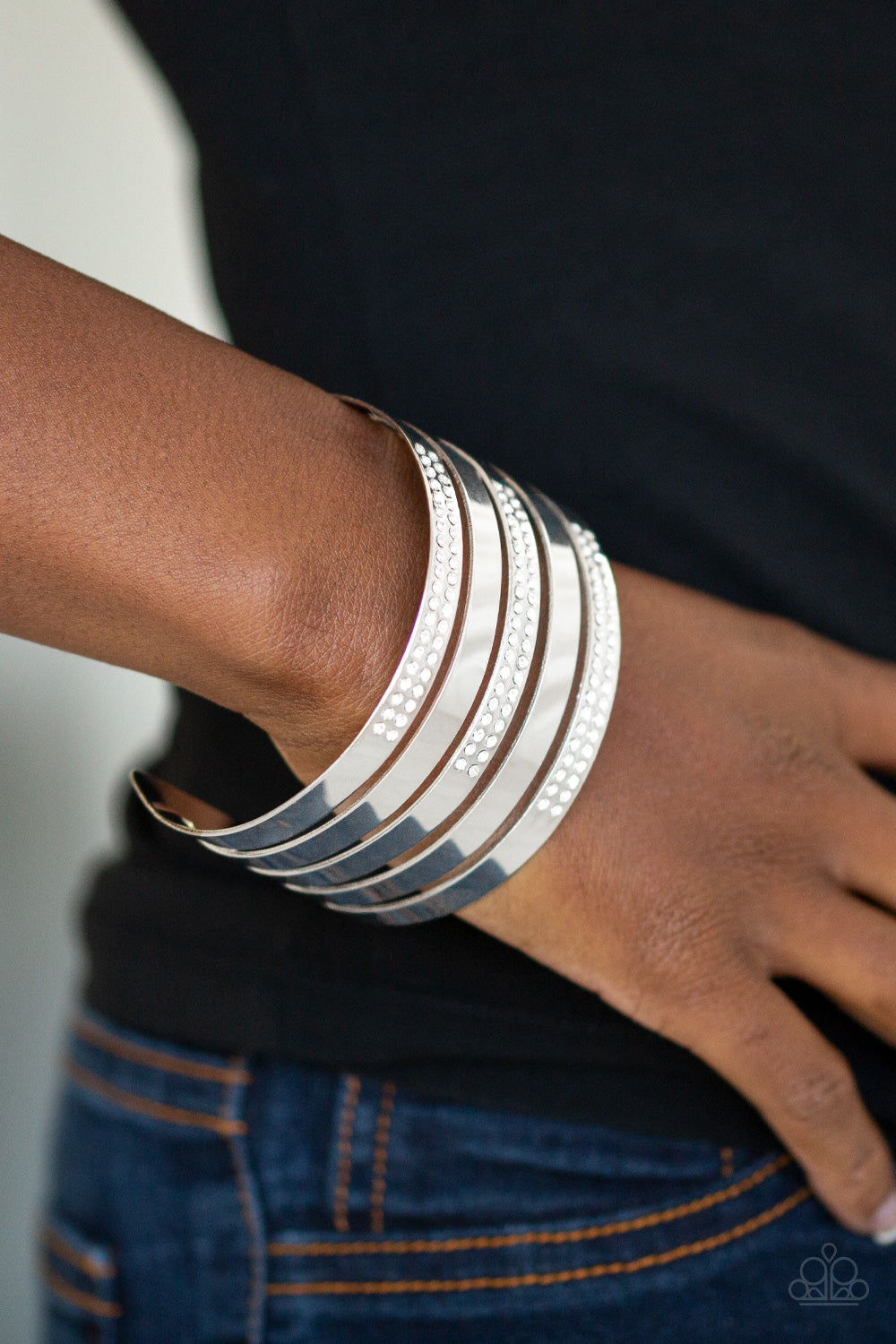 BIG TIME SHINE - WHITE RHINESTONES SILVER BAR CUFF BRACELET
