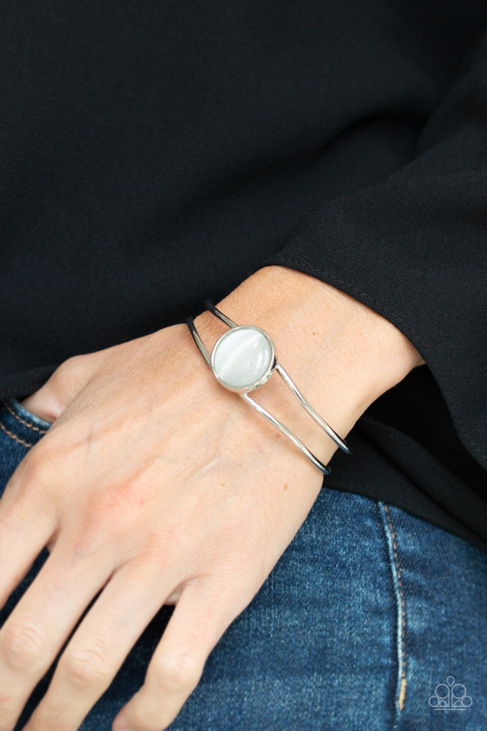 WINNING GLOW - WHITE