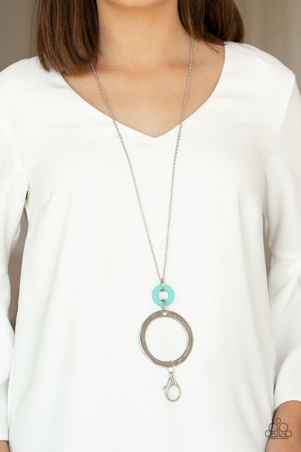 OPTICAL ILLUSION - BLUE TURQUOISE DONUT CIRCLE LANYARD NECKLACE