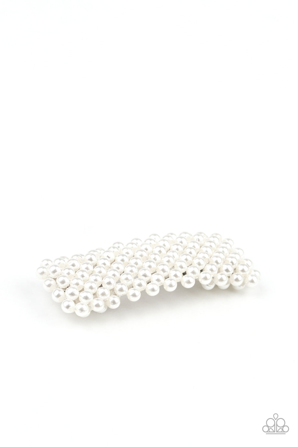 PEARL-CLUTCHING POSH - WHITE