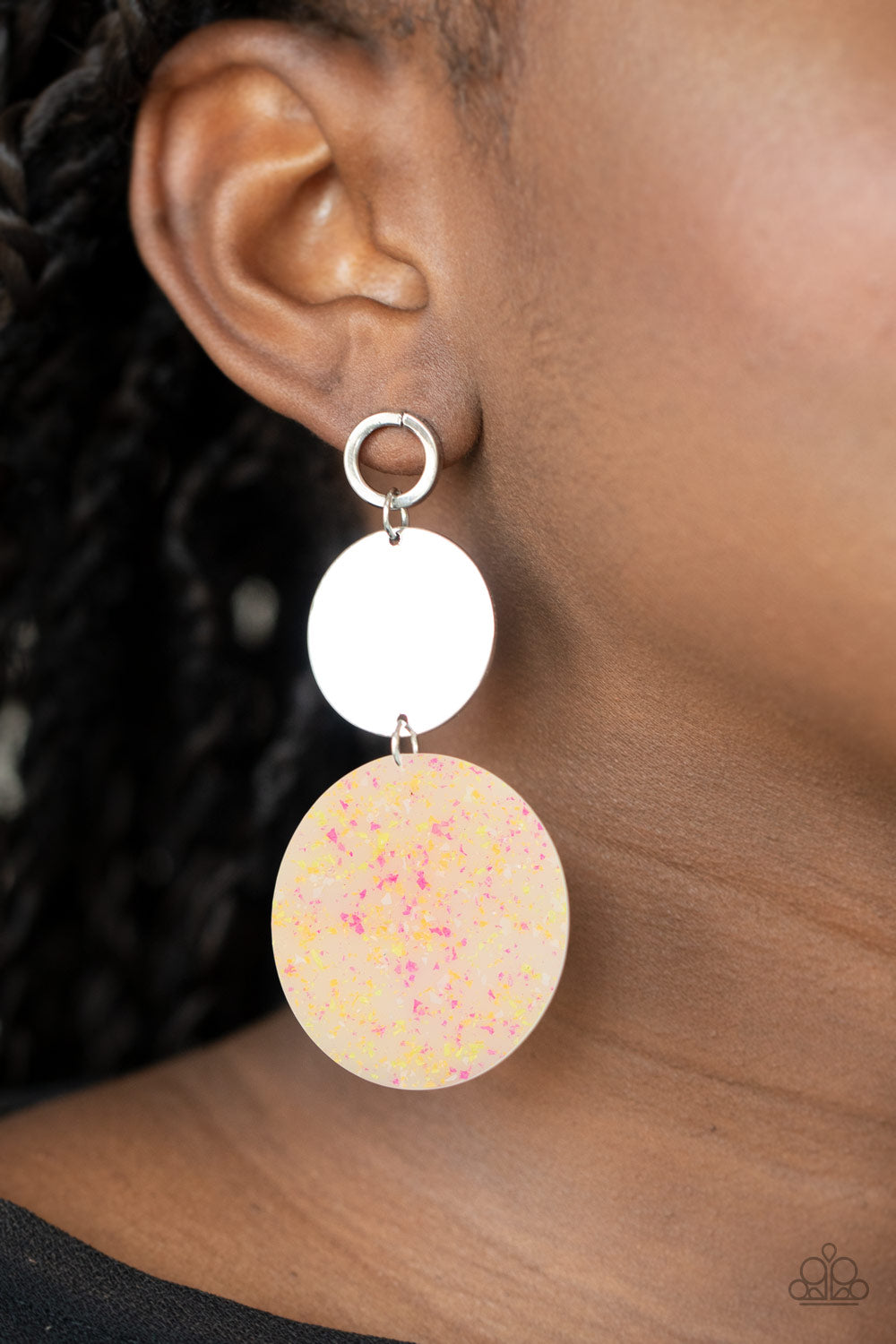 BEACH DAY GLOW - MULTI YELLOW PINK SPECKLE CIRCLE ACRYLIC EARRINGS