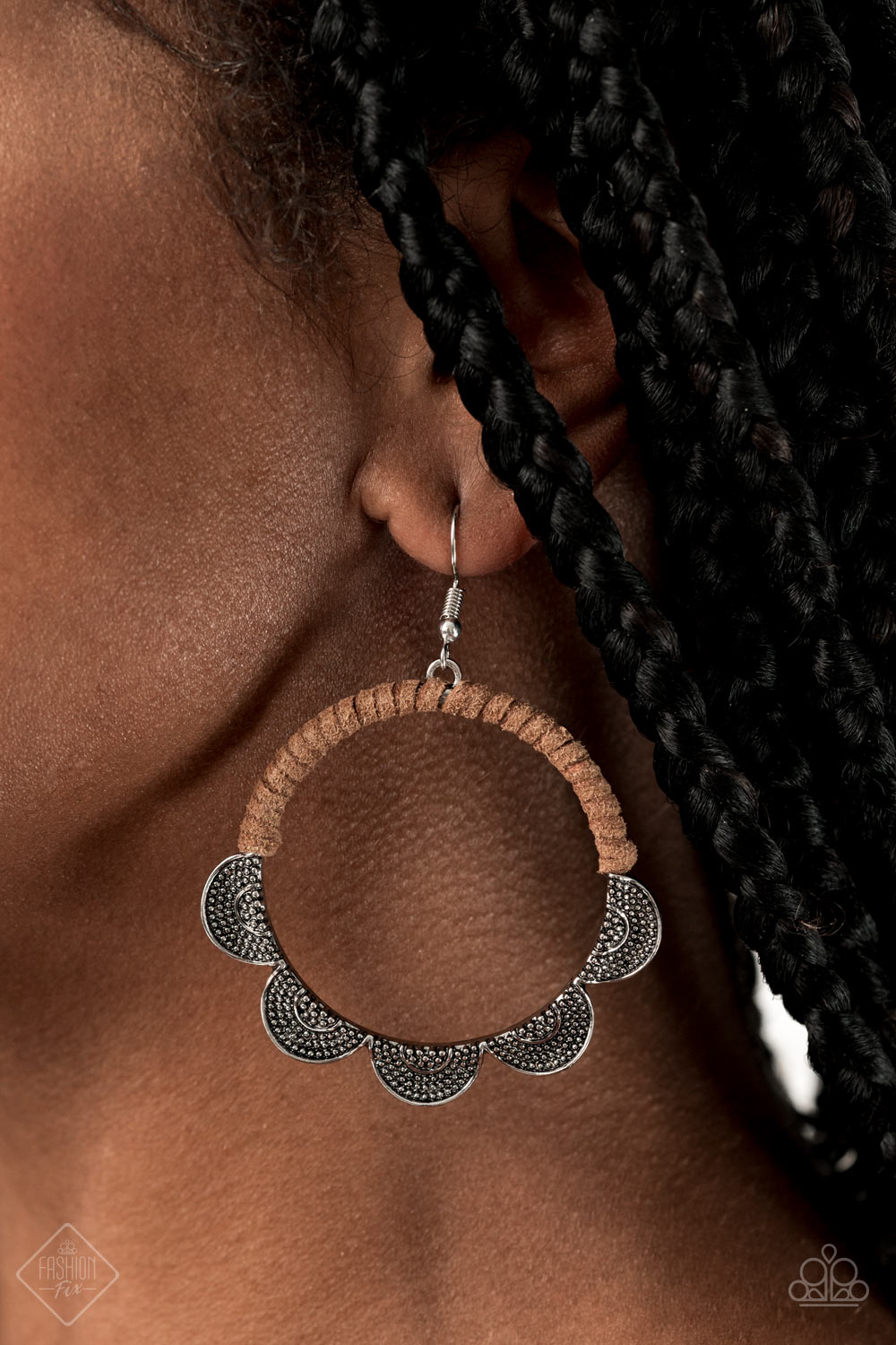 TAMBOURINE TREND - BROWN LEATHER SUEDE WRAPPED SILVER SCALLOPED FASHION FIX HOOP EARRINGS