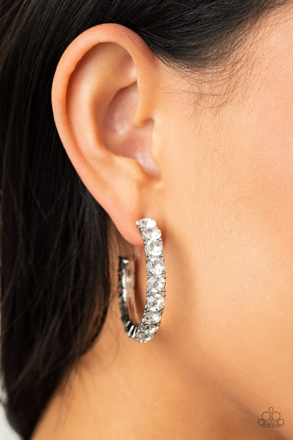 CLASSY IS IN SESSION - WHITE CLEAR RHINESTONES SILVER MEDIUM HOOP EARRINGS