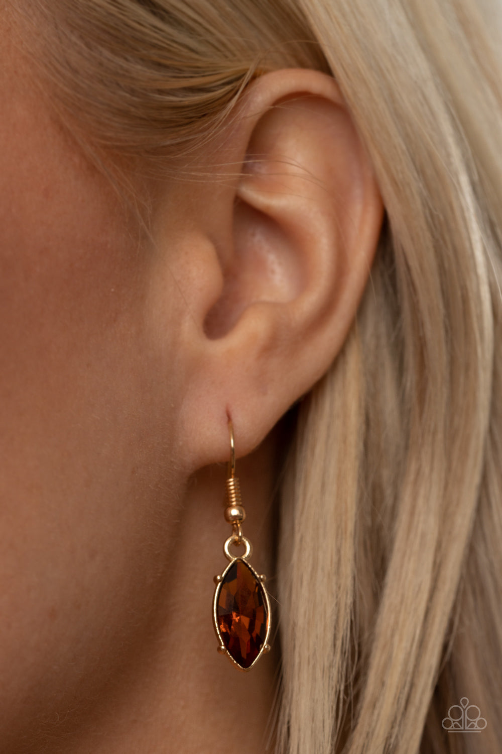 I NEED SOME HEIR - BROWN