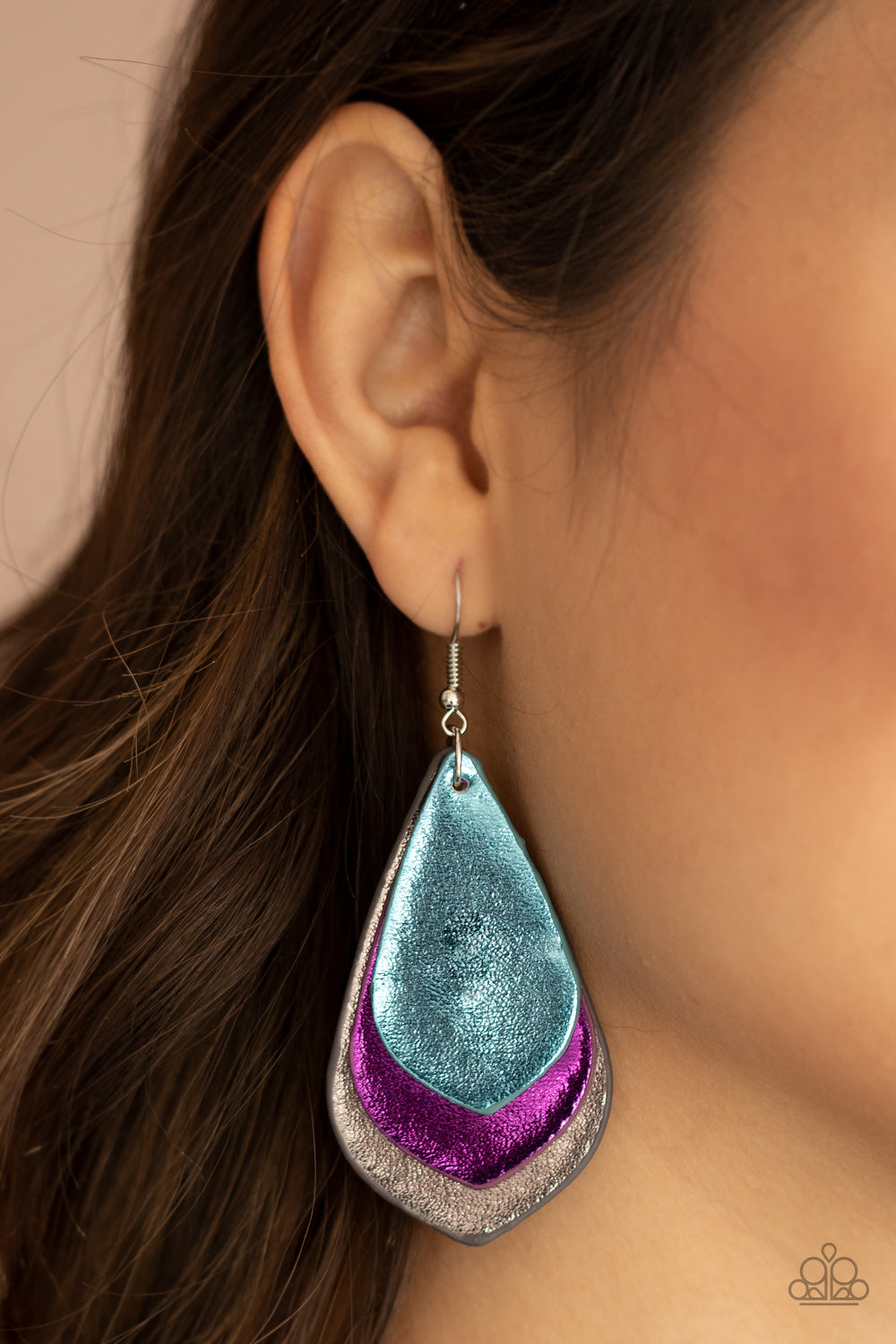 GLISTEN UP! - MULTI BLUE HOT PINK SILVER OVERLAPPING TEARDROPS LEATHER EARRINGS