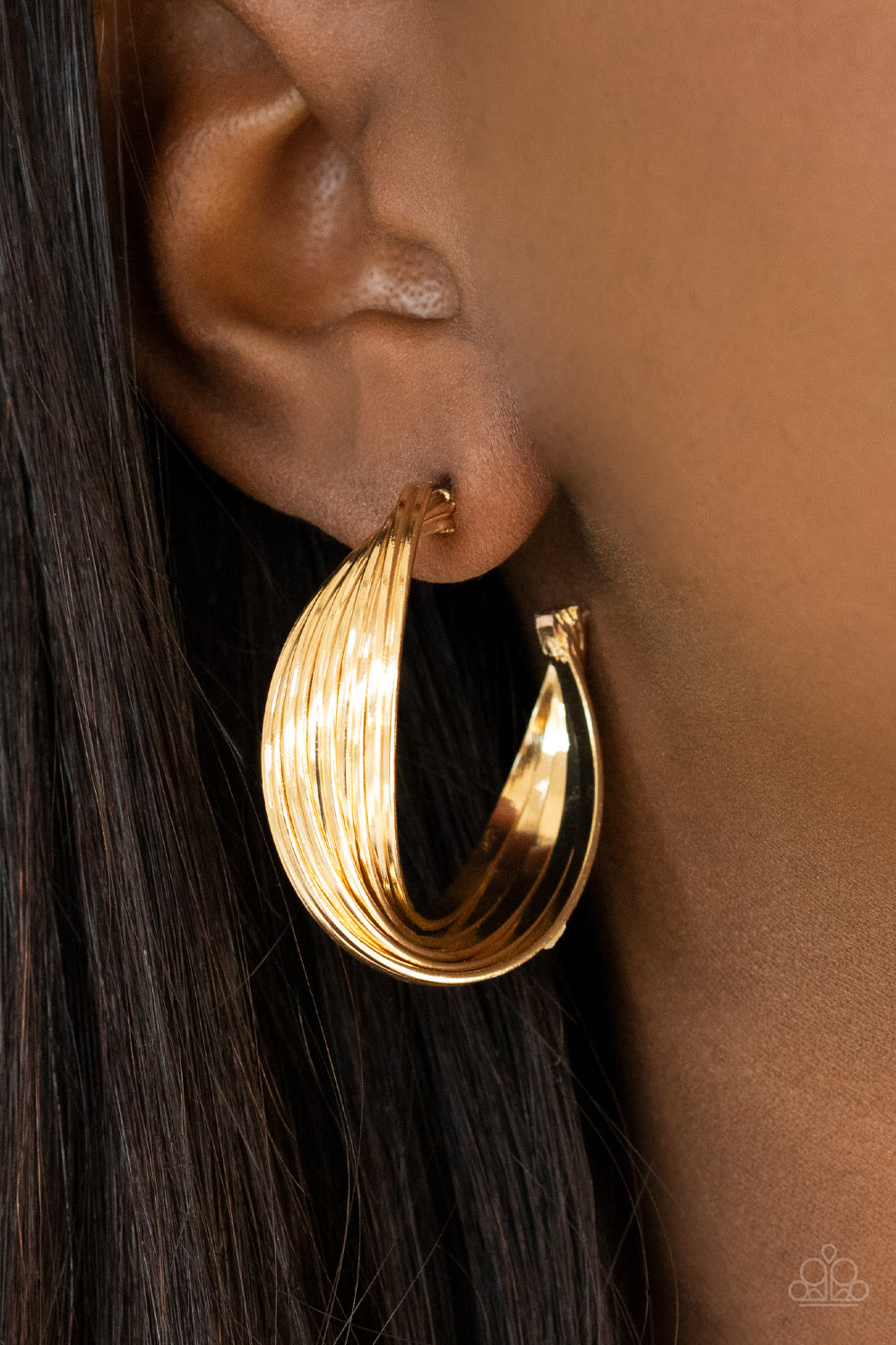 CURVES IN ALL THE RIGHT PLACES - GOLD WIRES TWISTED HOOP EARRINGS