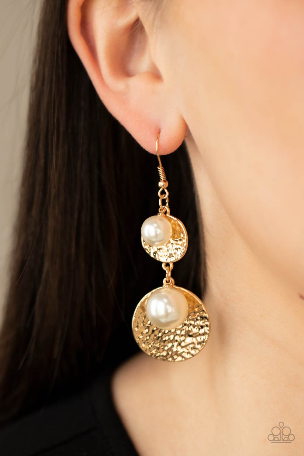 PEARL DIVE - GOLD PEARLS TEXTURED GOLDEN DISCS EARRINGS