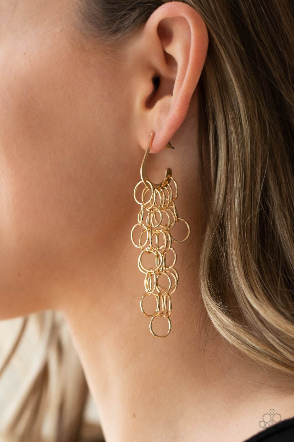 LONG LIVE THE REBELS - GOLD LINKS CLUSTER EARRINGS