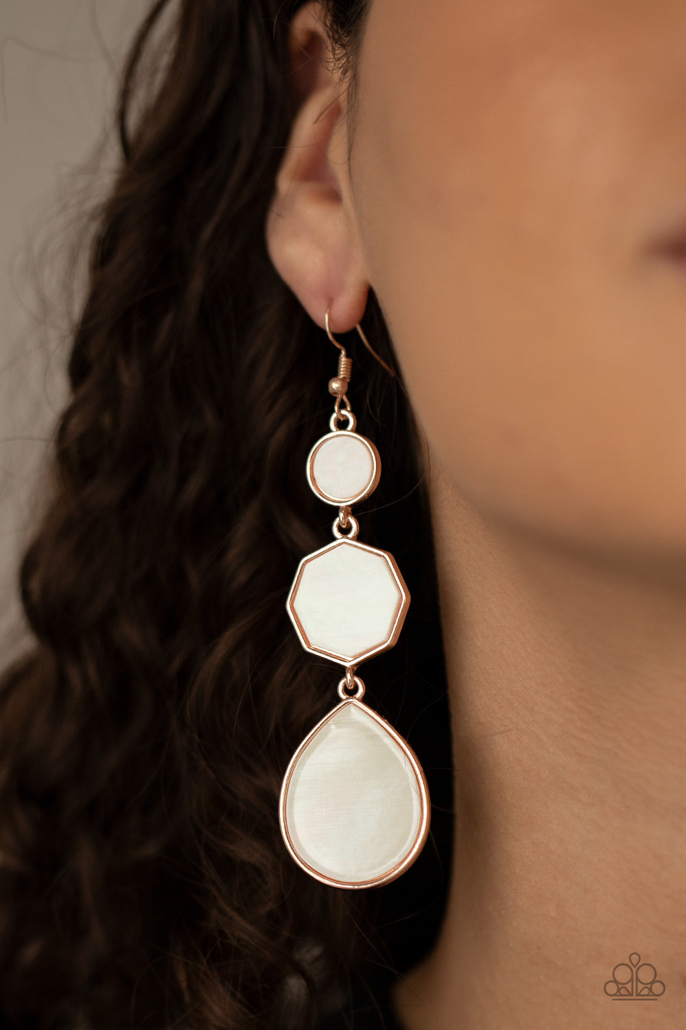 PROGRESSIVELY POSH - ROSE GOLD GEOMETRIC FRAMES MOTHER OF PEARL IRIDESCENT EARRINGS