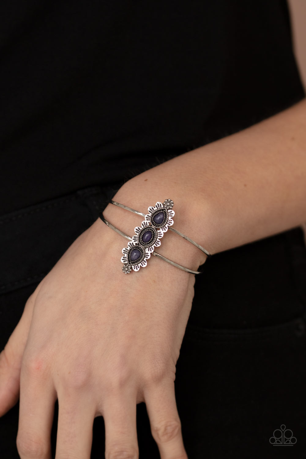 FAIRYTALE FLOWERBEDS - PURPLE AMETHYST STONE CUFF BRACELET