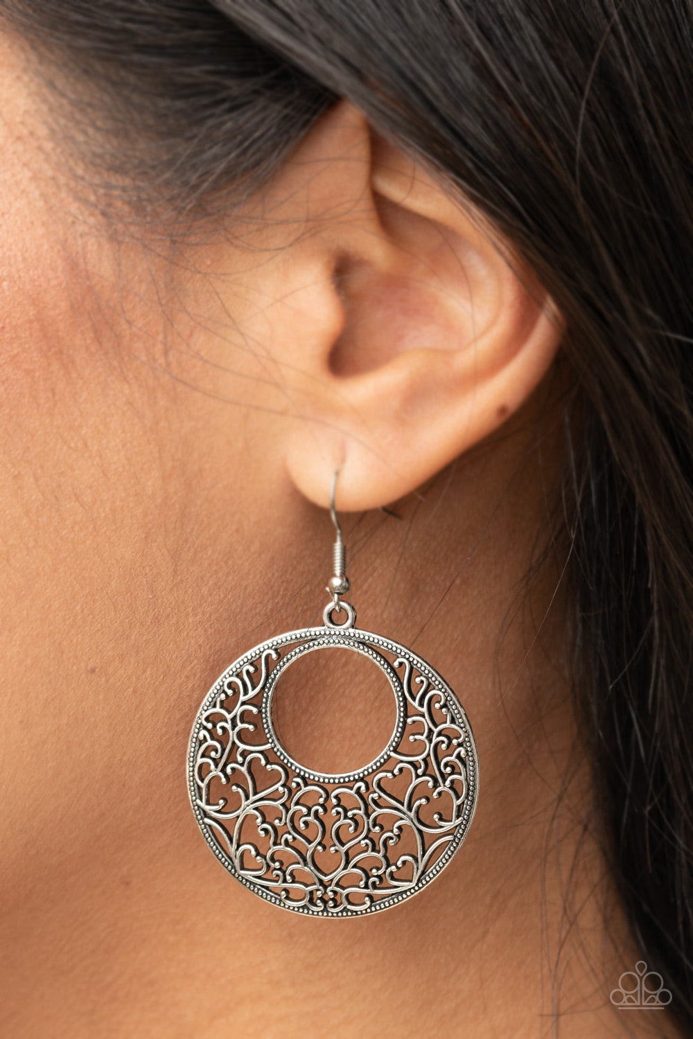VINEYARD ROMANCE - SILVER FILIGREE CIRCLE HOOP EARRINGS