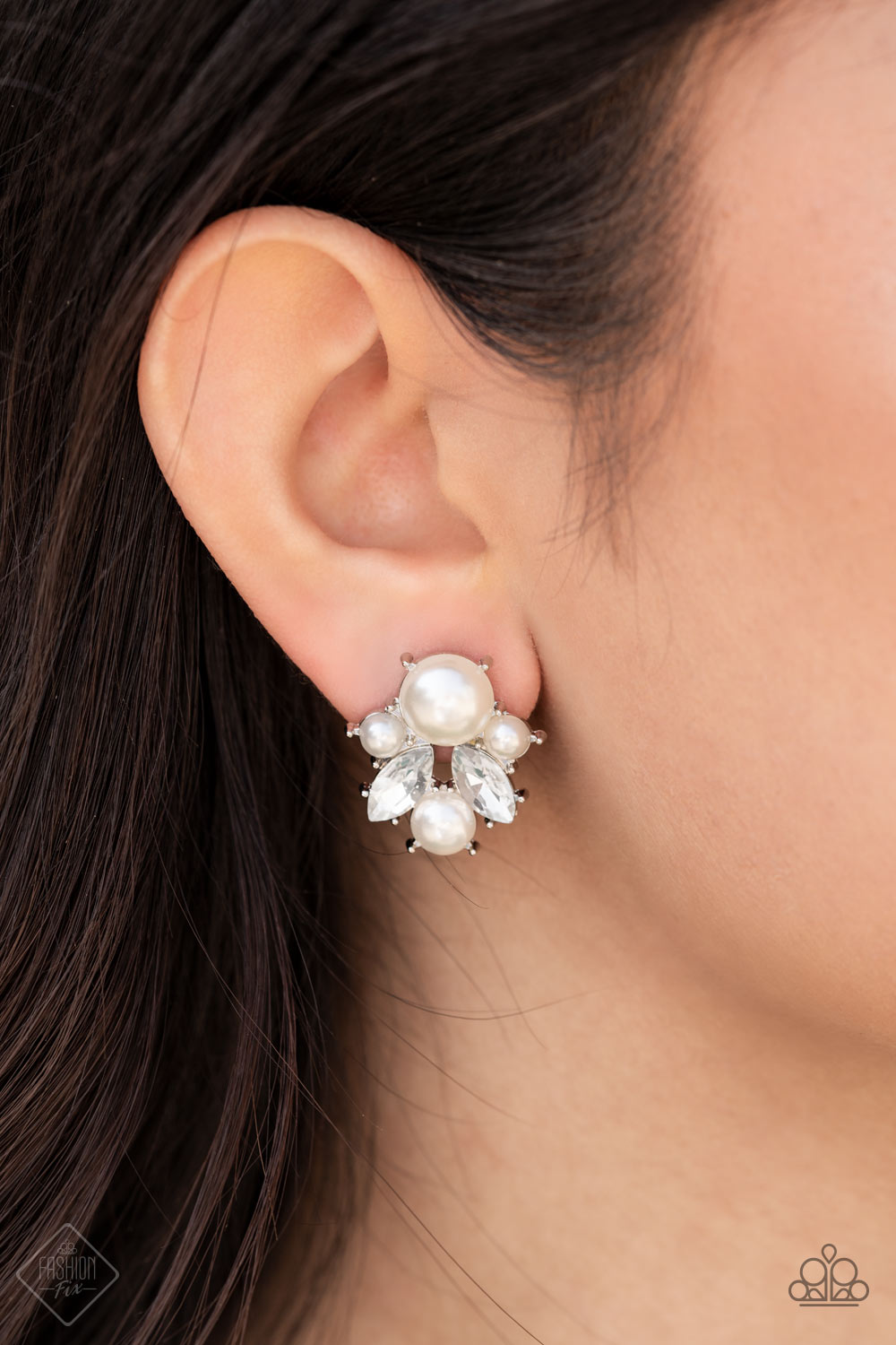 ROYAL REVERIE - WHITE PEARLS RHINESTONES FASHION FIX POST EARRINGS