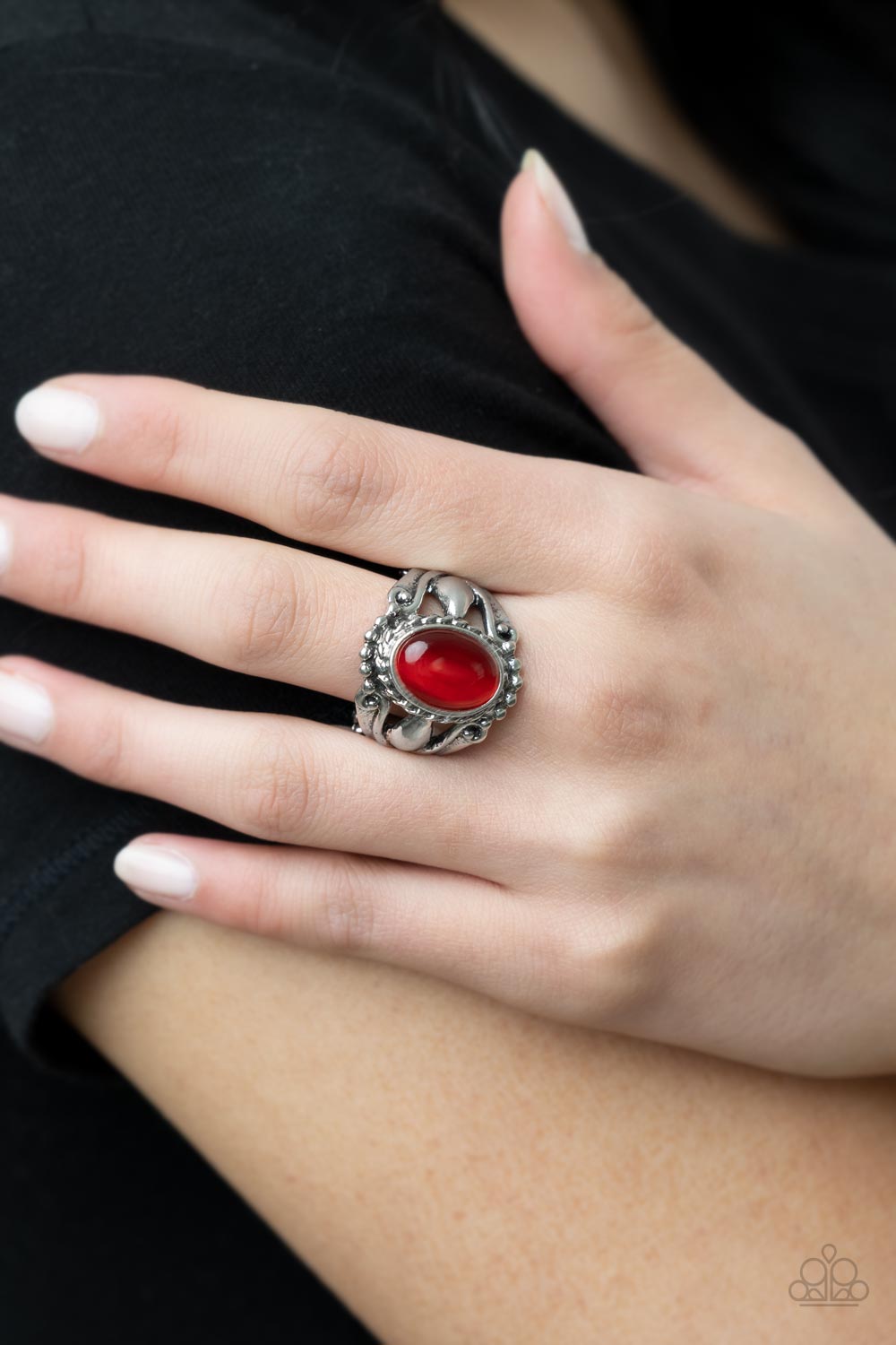 JUBILANT GEM - RED OVAL MOONSTONE RING