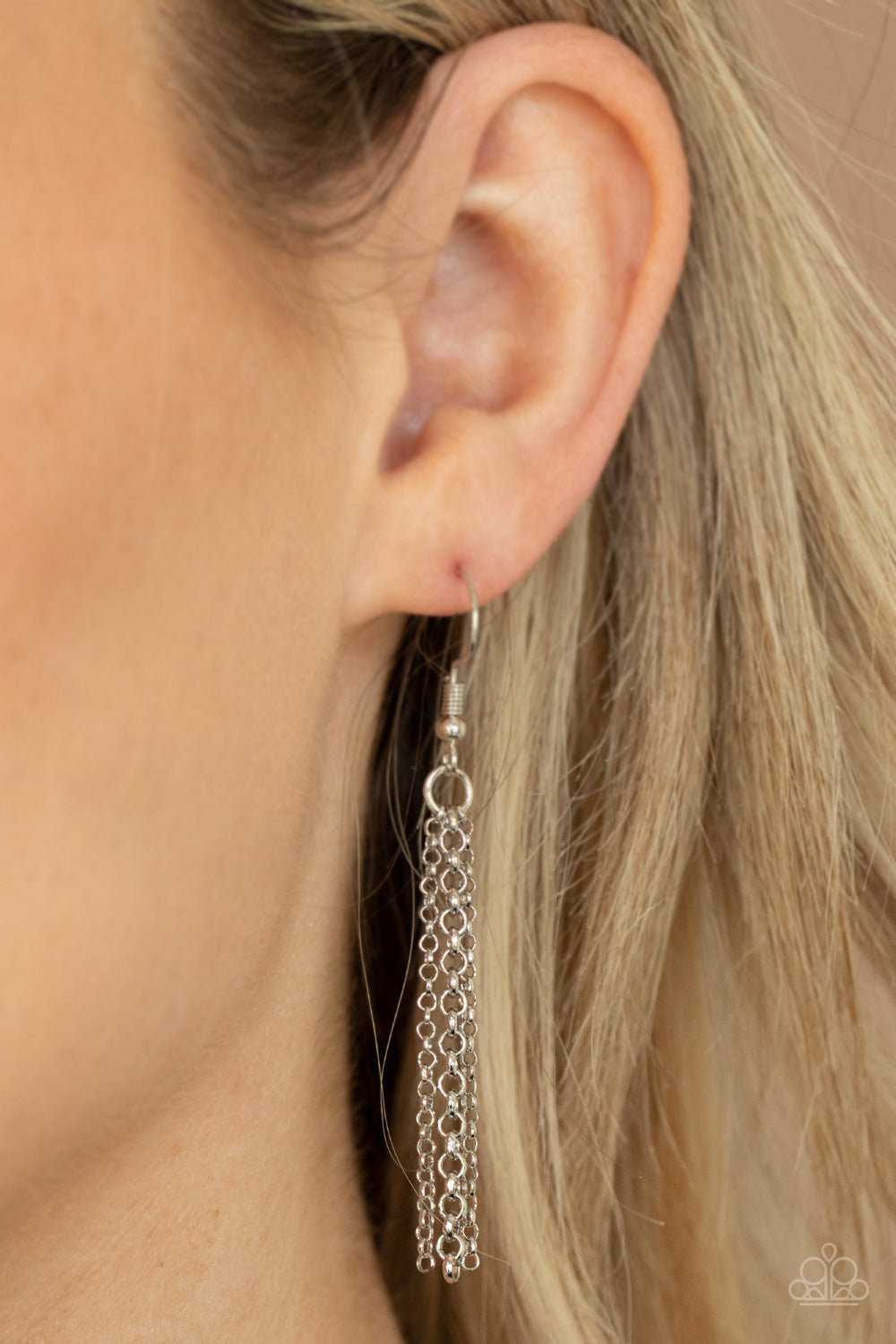 PALM PROMENADE - SILVER LEAF LANYARD NECKLACE