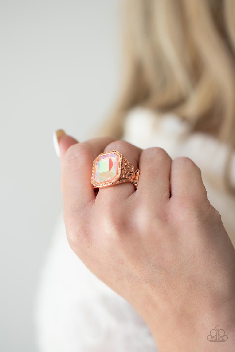 GALAXY GODDESS - COPPER IRIDESCENT OIL SPILL RHINESTONE RING