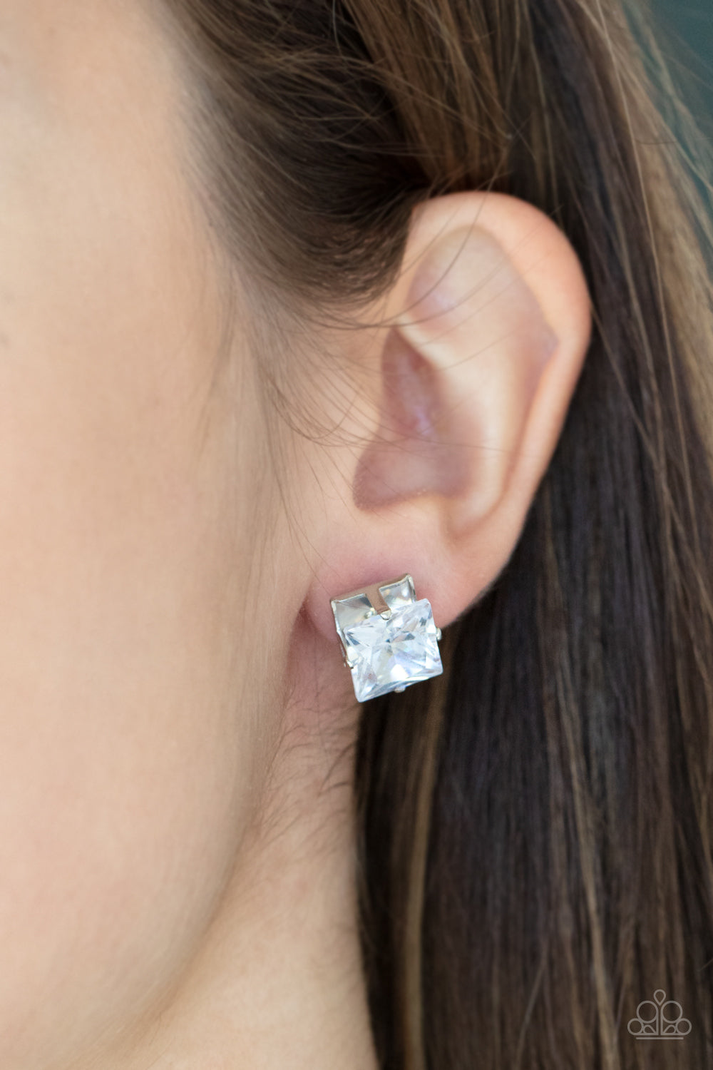 TIMES SQUARE TIMELESS - WHITE PRINCESS CUT RHINESTONE POST EARRINGS