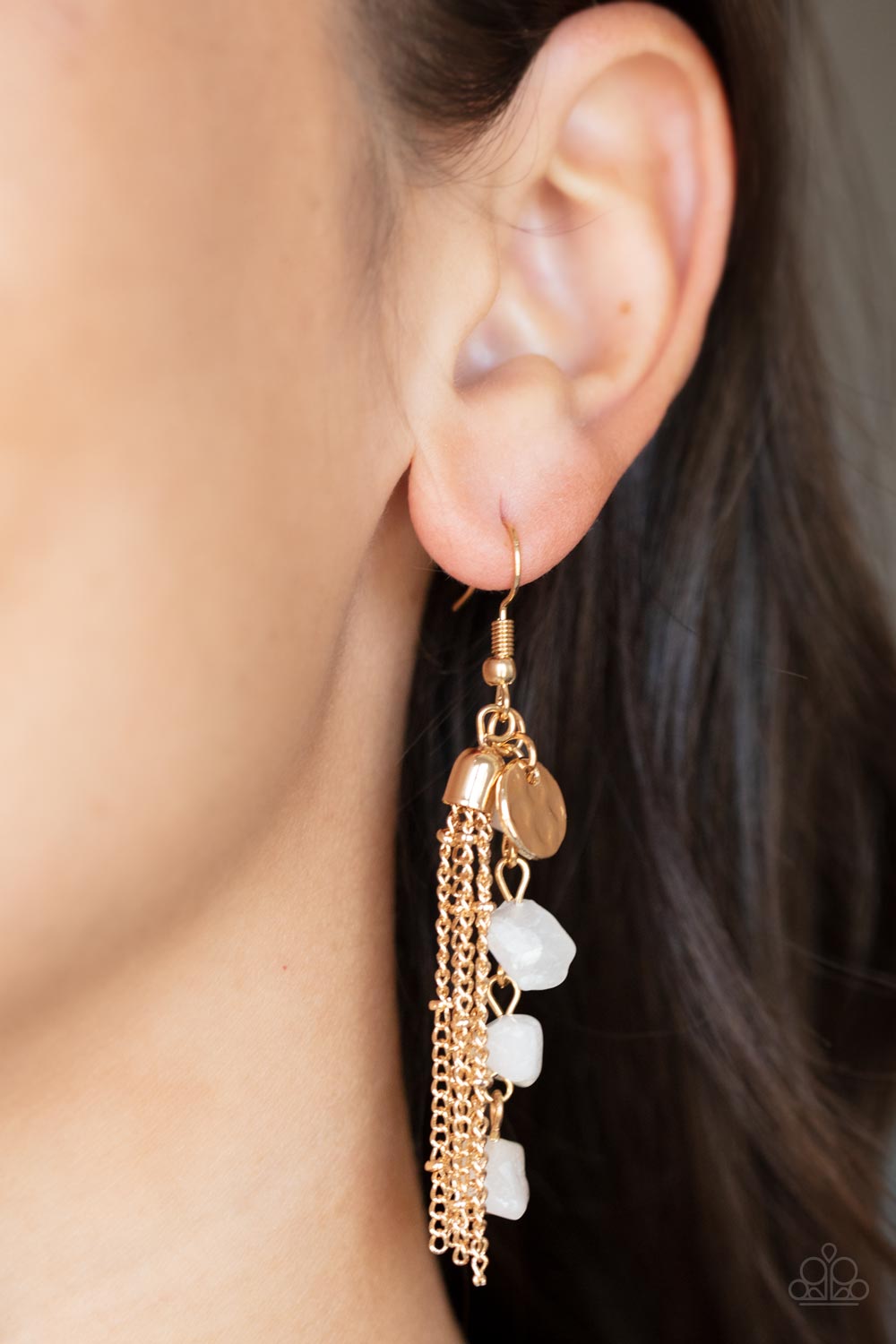 STONE SENSATION - GOLD CHAIN TASSEL WHITE CRYSTAL QUARTZ EARRINGS