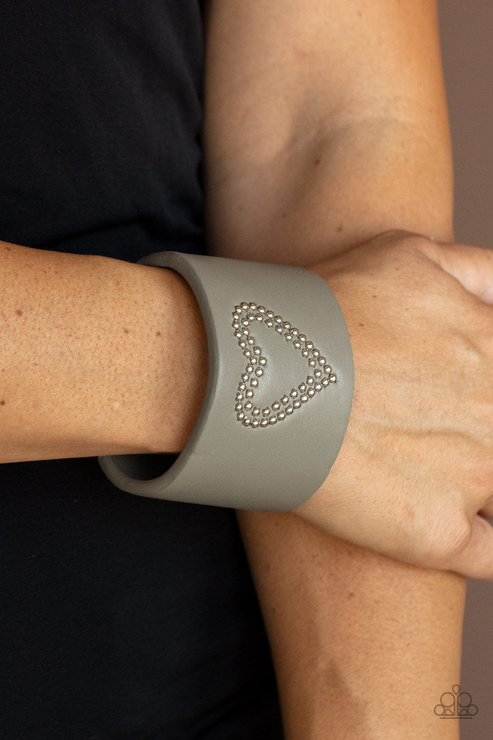 RODEO ROMANCE - SILVER HEART CUFF BRACELET