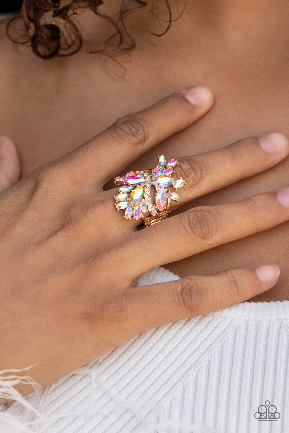 FLAUNTABLE FLARE - GOLD IRIDESCENT RHINESTONES LIFE OF THE PARTY RING